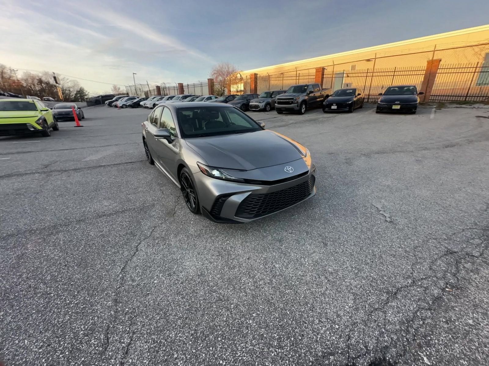 Thumbnail: 2025 Toyota Camry - 16