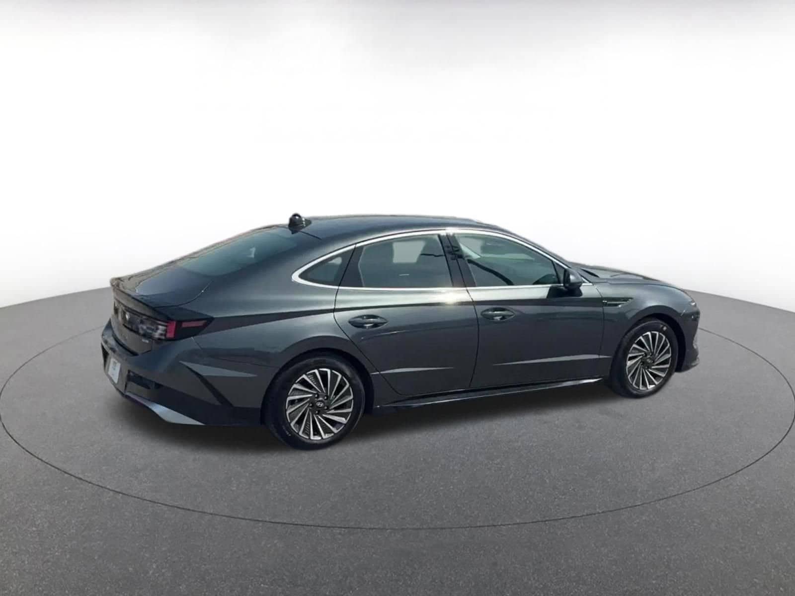 Thumbnail: 2025 Hyundai Sonata - 15