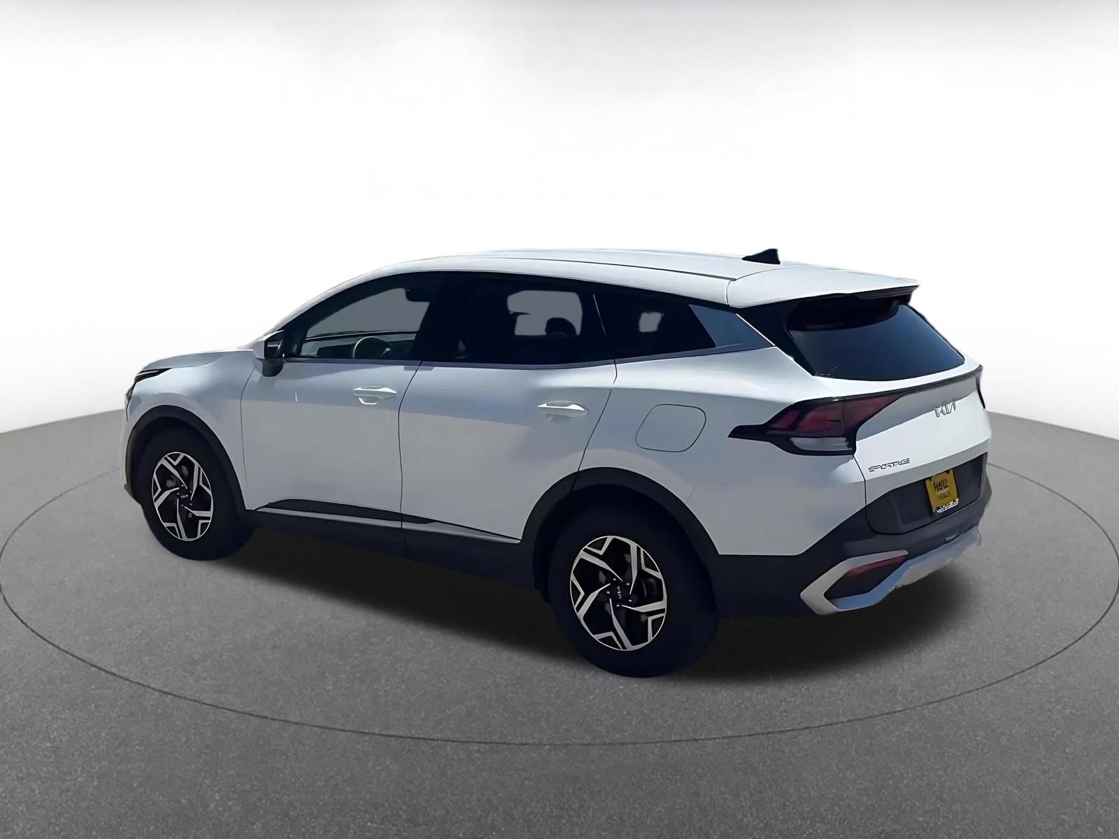 Thumbnail: 2024 Kia Sportage - 10