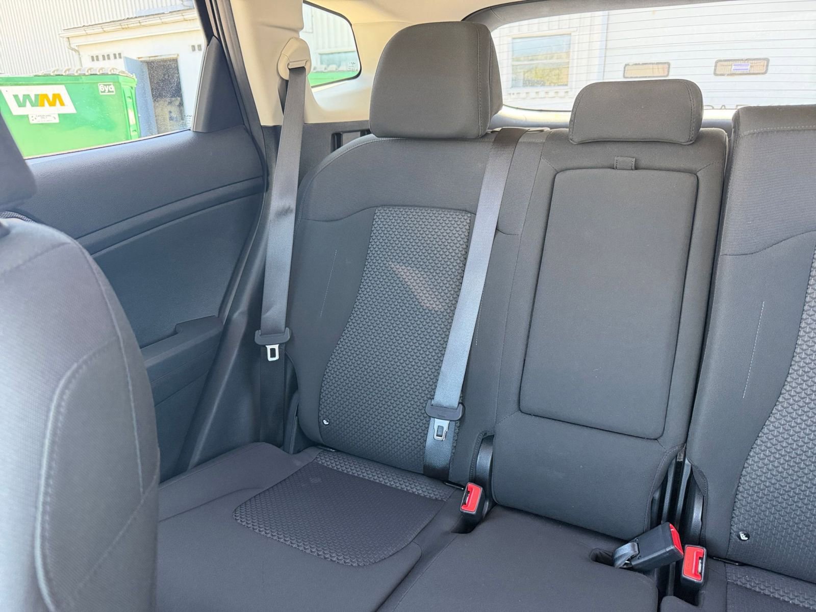 Thumbnail: 2025 Kia Sportage - 34