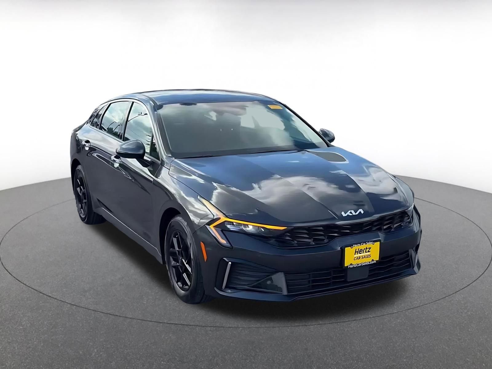 Thumbnail: 2025 Kia K5 - 3