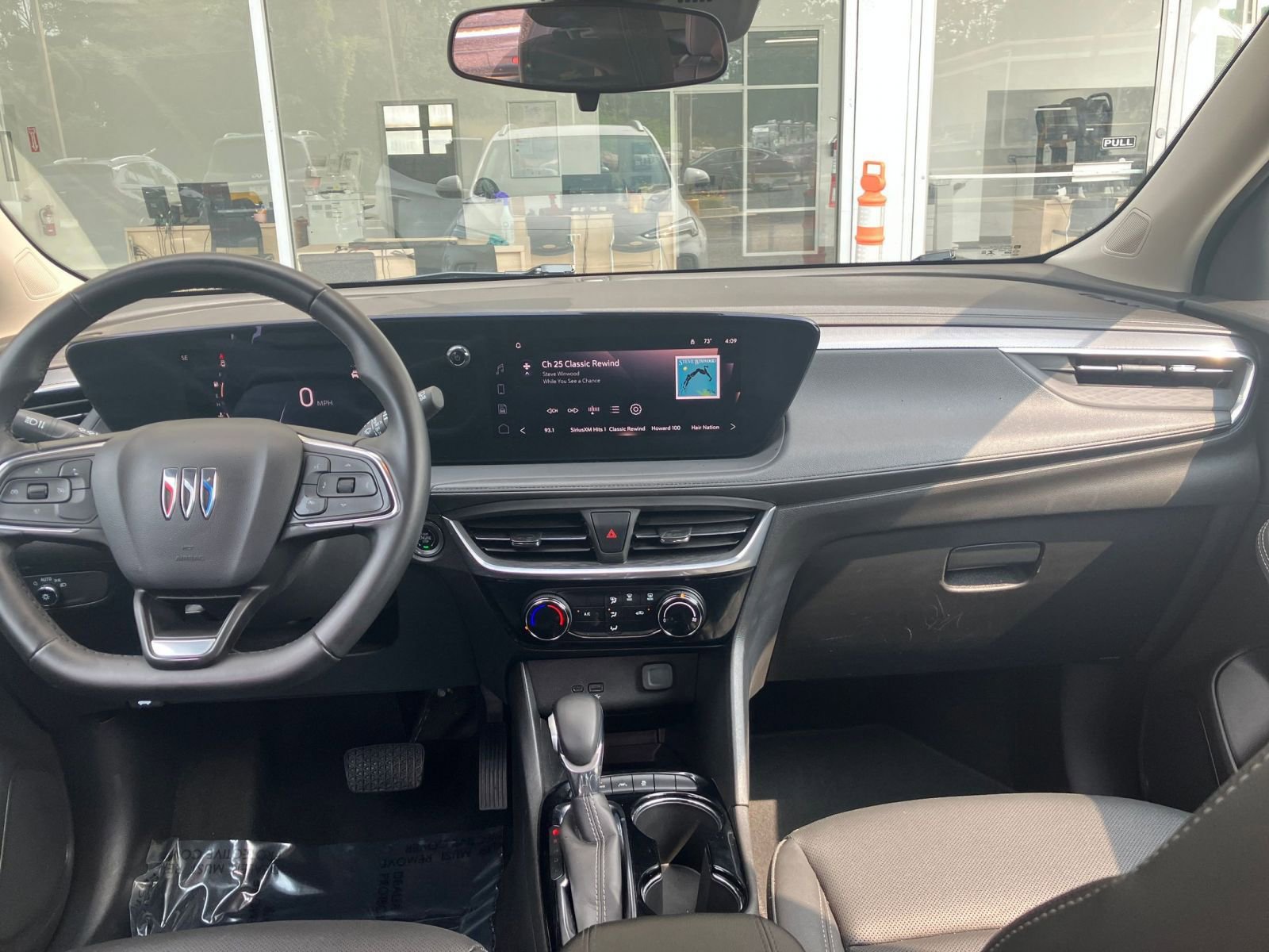 2024 Buick Encore GX Sport Touring 31