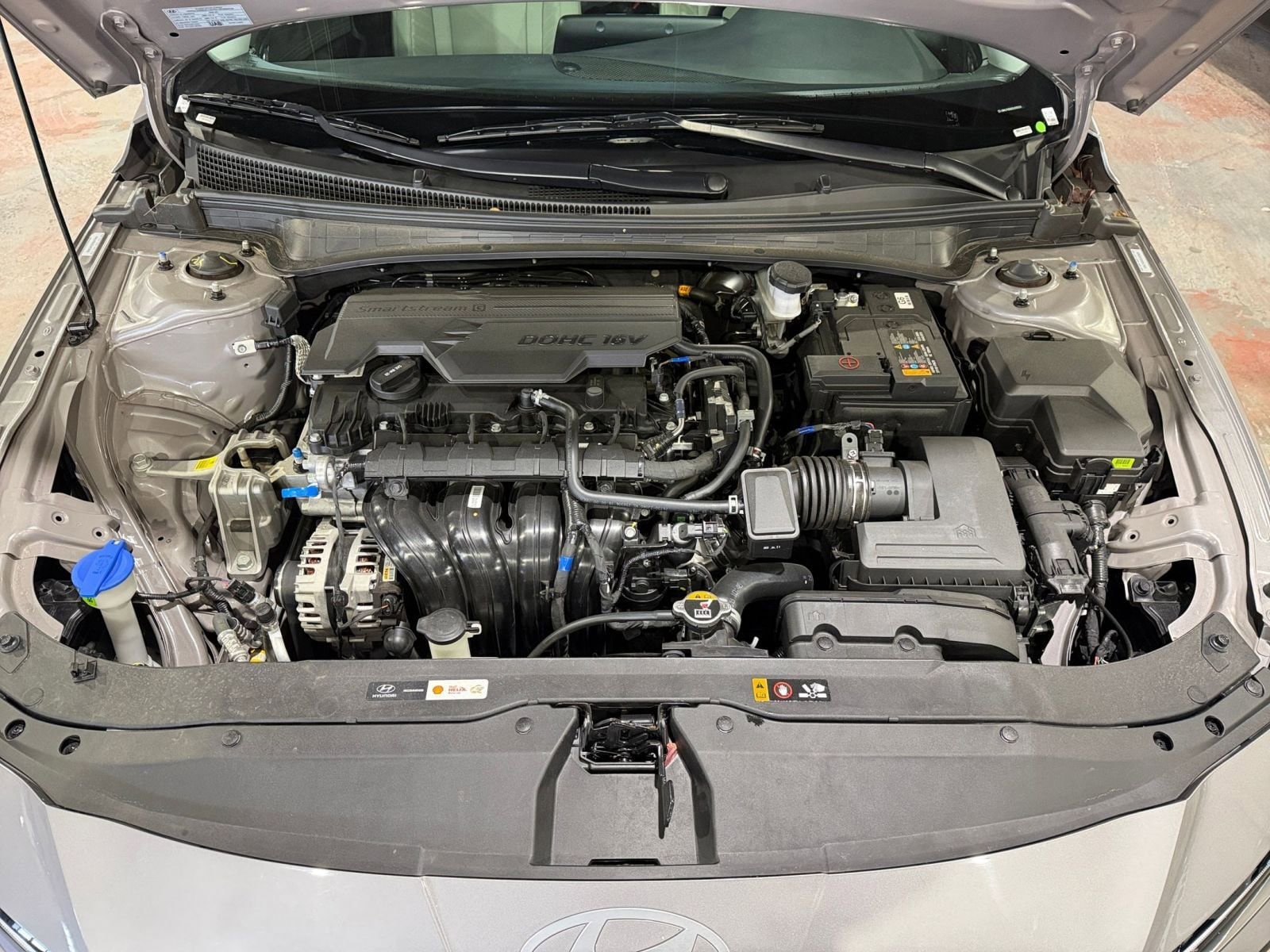 Thumbnail: 2025 Hyundai Elantra - 32