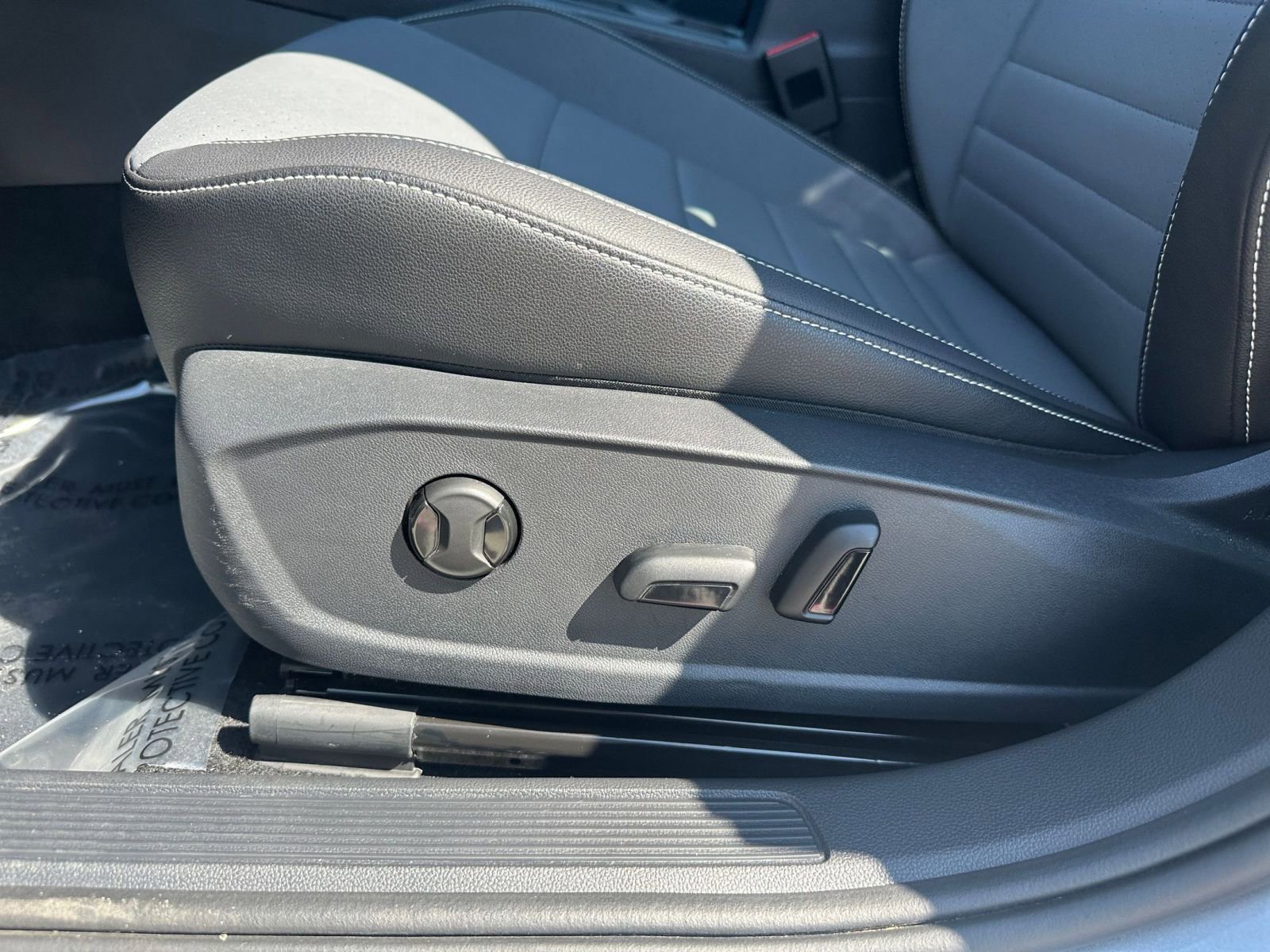 Thumbnail: 2025 Volkswagen Jetta - 23