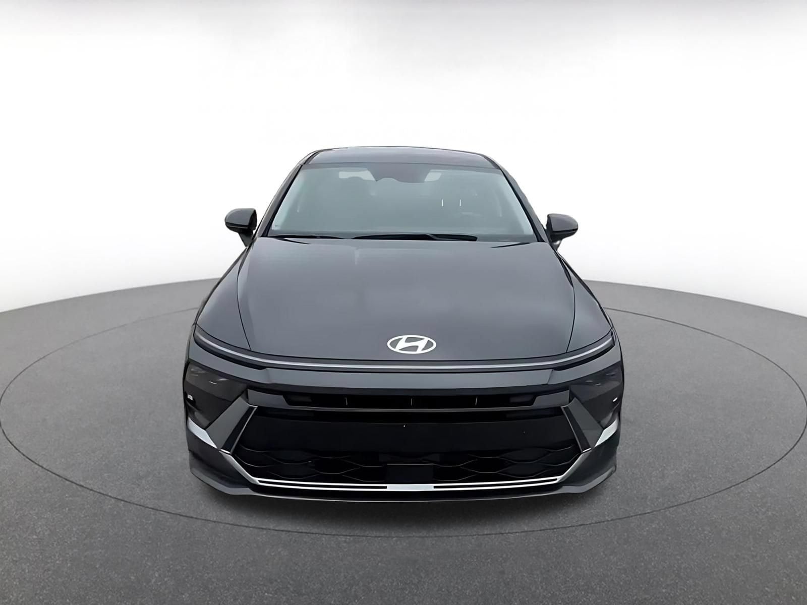 Thumbnail: 2026 Hyundai Sonata - 4