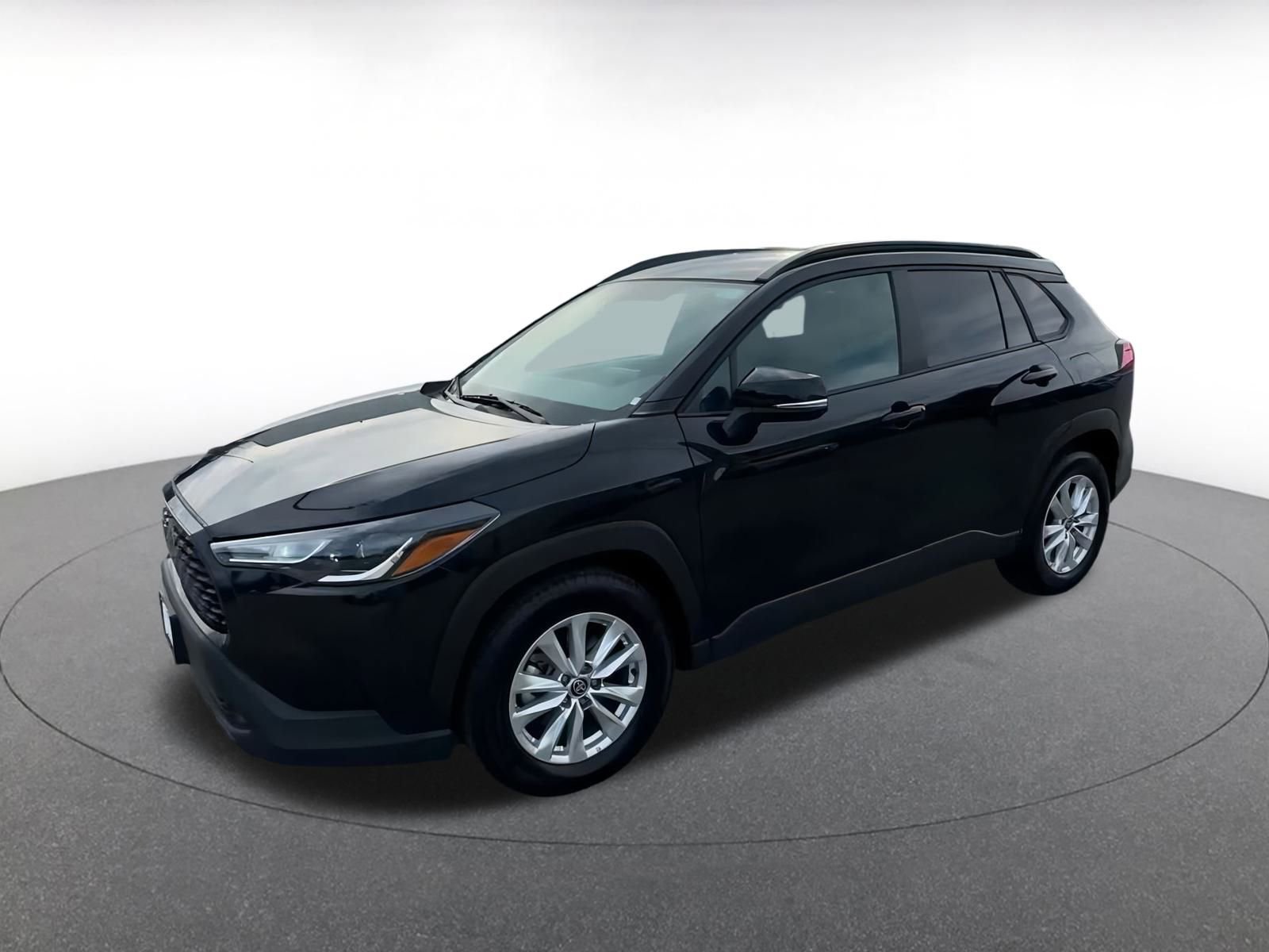 Thumbnail: 2025 Toyota Corolla Cross - 8