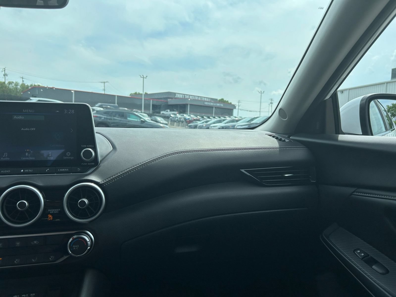 Thumbnail: 2025 Nissan Sentra - 30