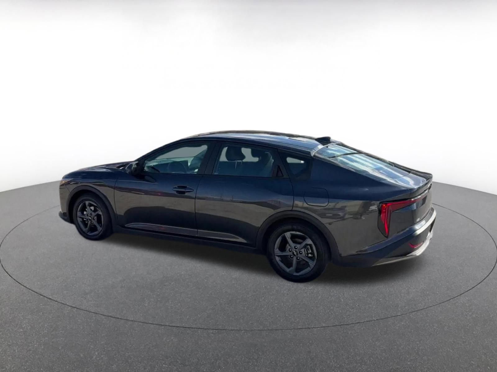 Thumbnail: 2025 Kia K4 - 10