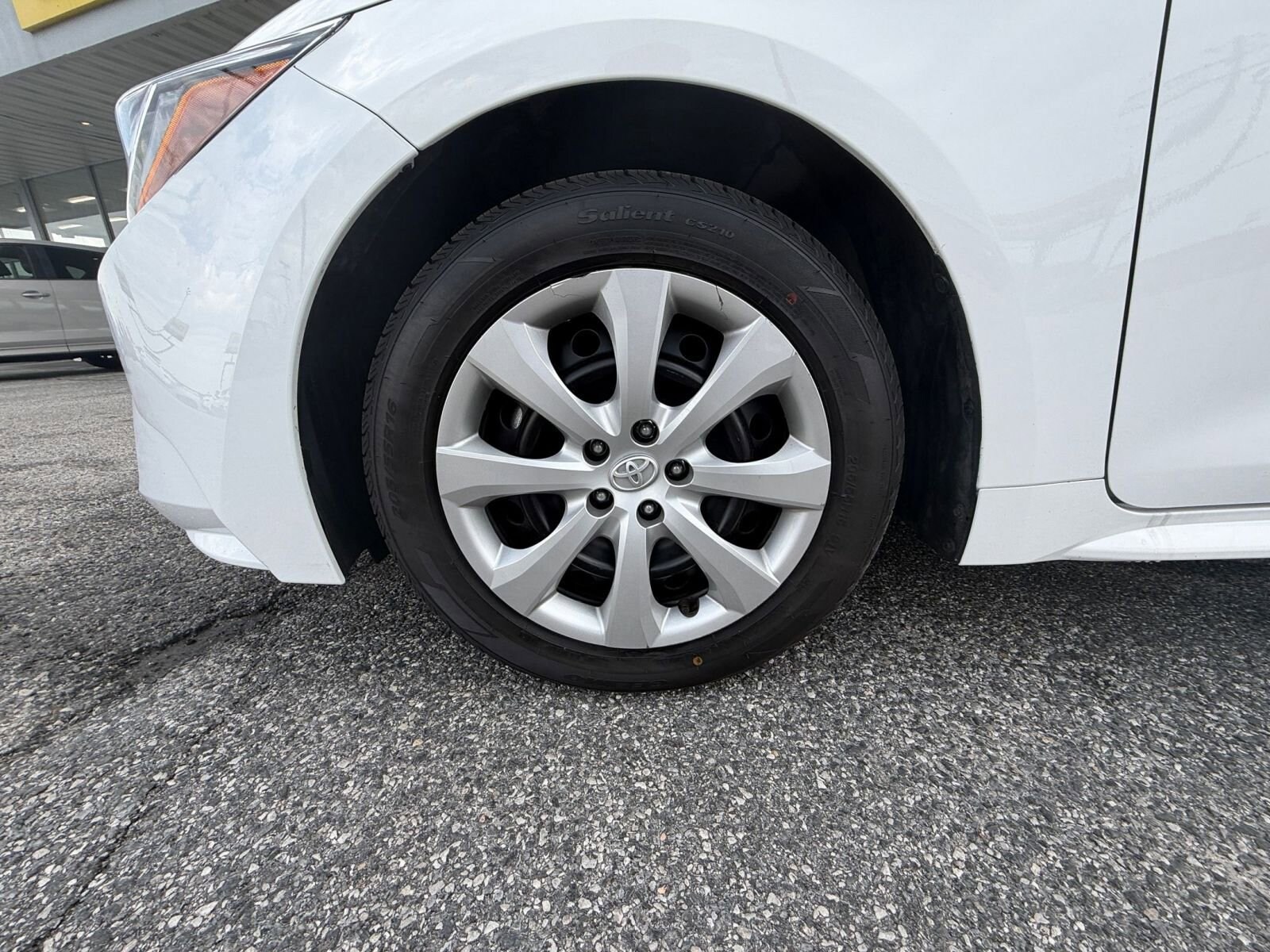 Thumbnail: 2025 Toyota Corolla - 31