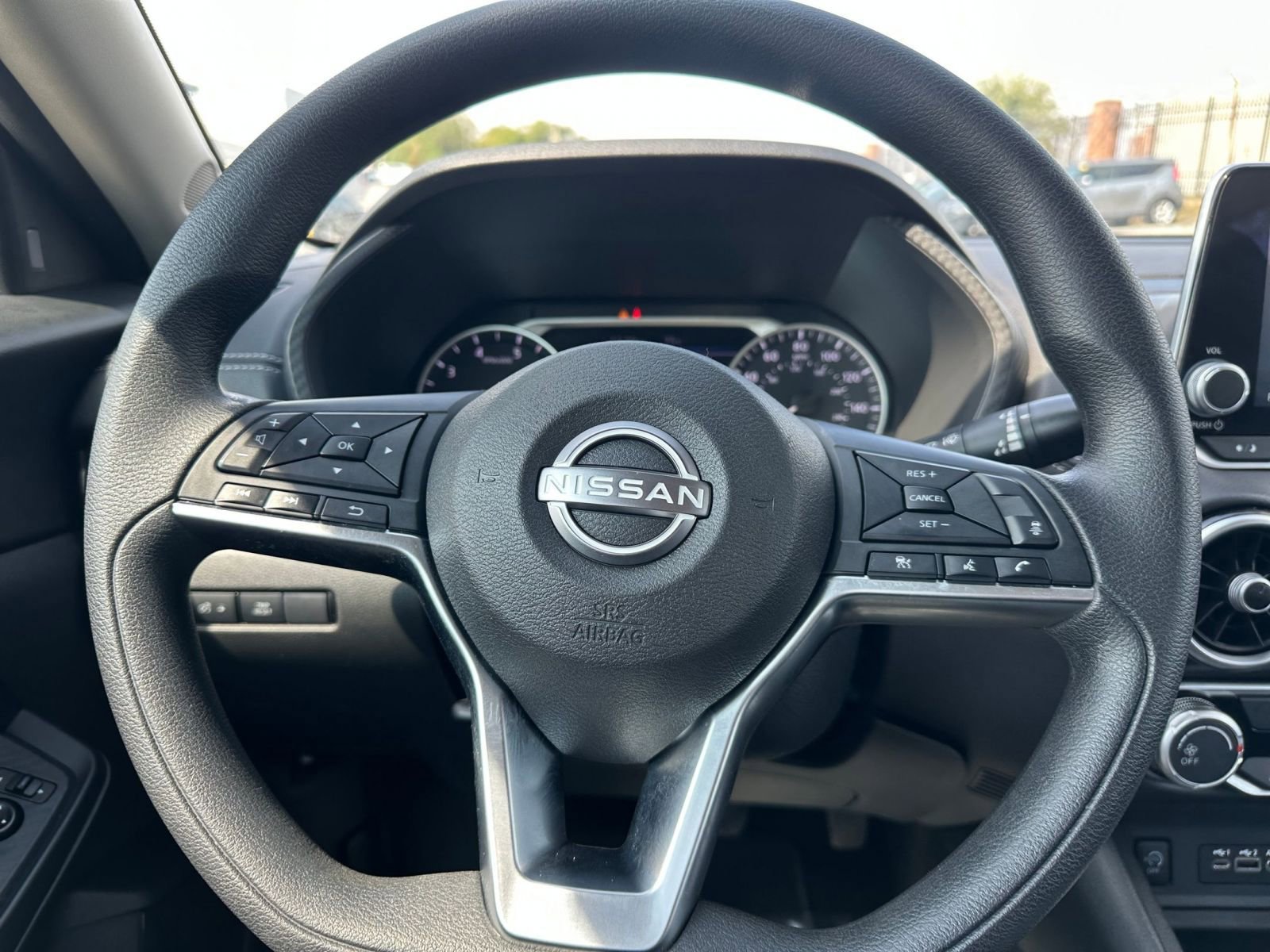 Thumbnail: 2024 Nissan Sentra - 25