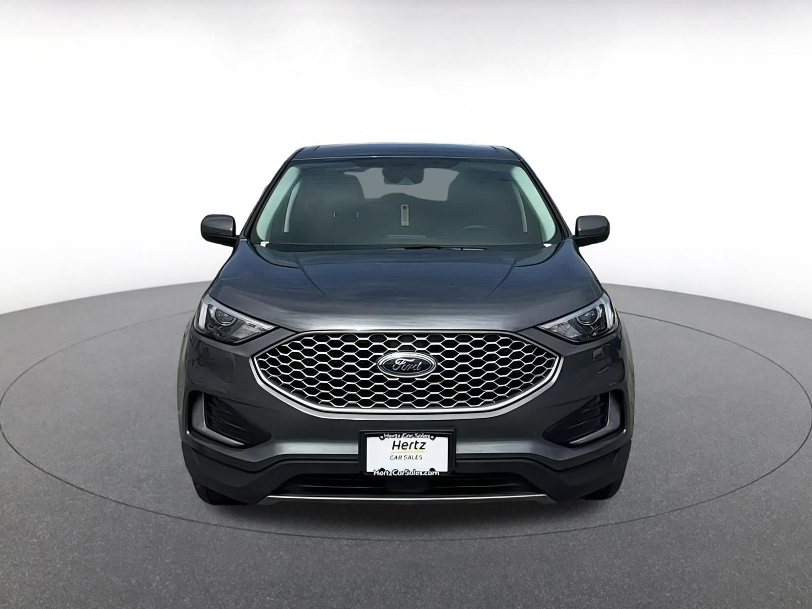Thumbnail: 2024 Ford Edge - 3