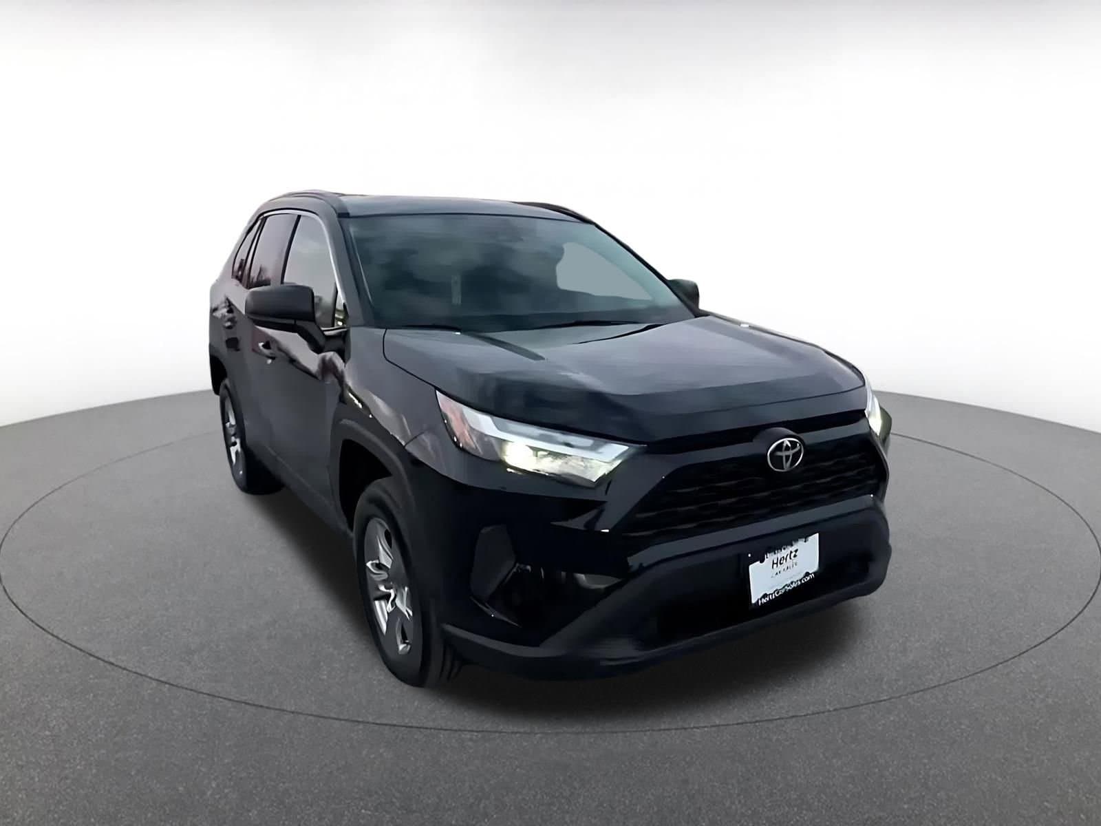 Thumbnail: 2025 Toyota RAV4 - 3