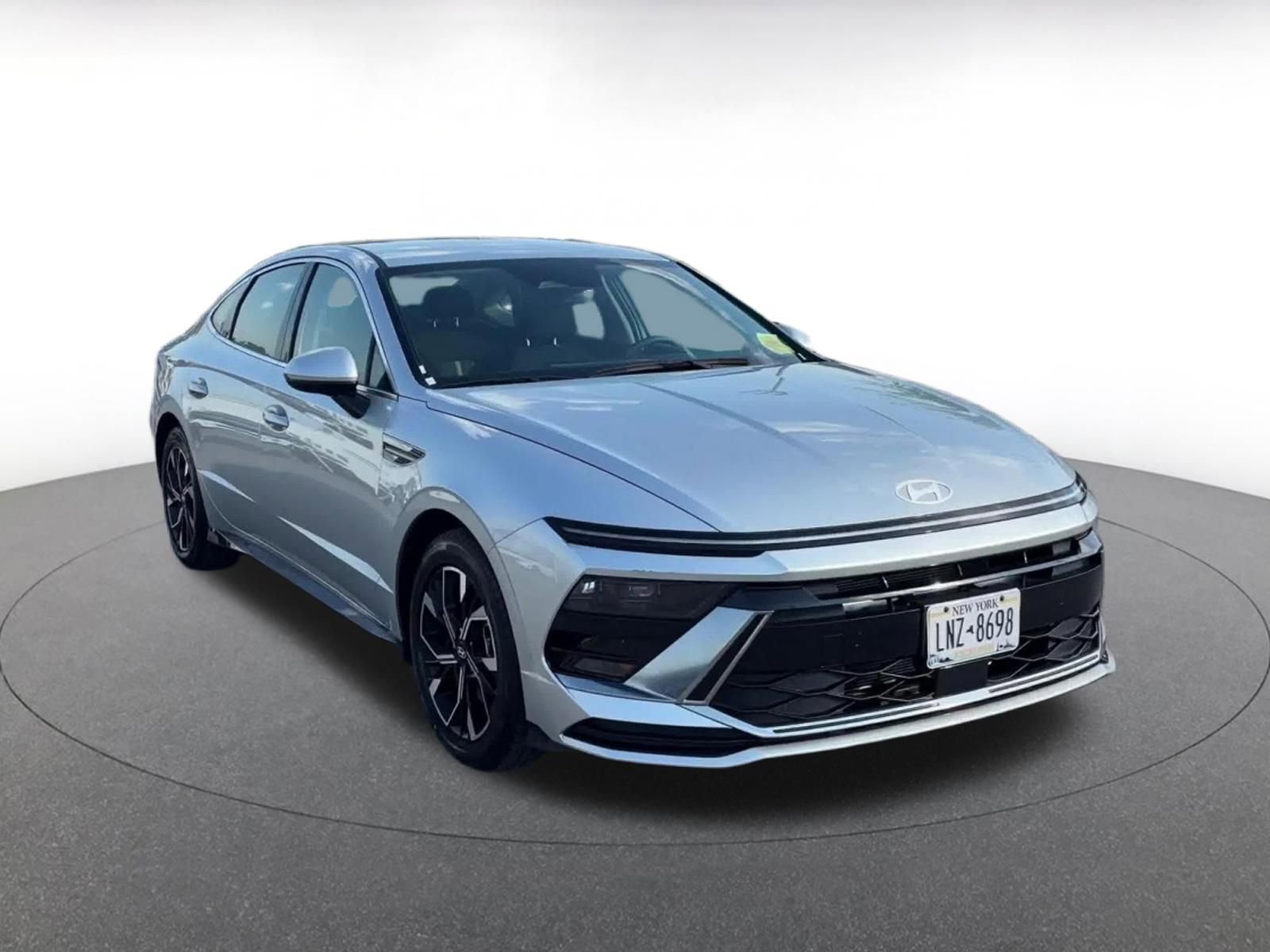 Thumbnail: 2025 Hyundai Sonata - 3