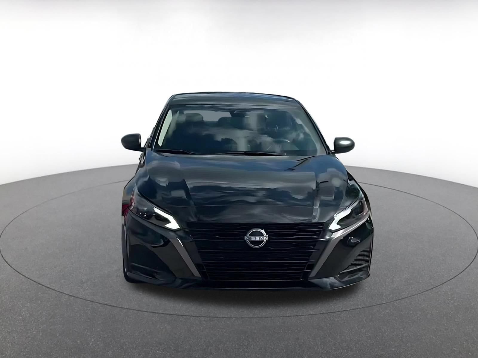 Thumbnail: 2026 Nissan Altima - 4