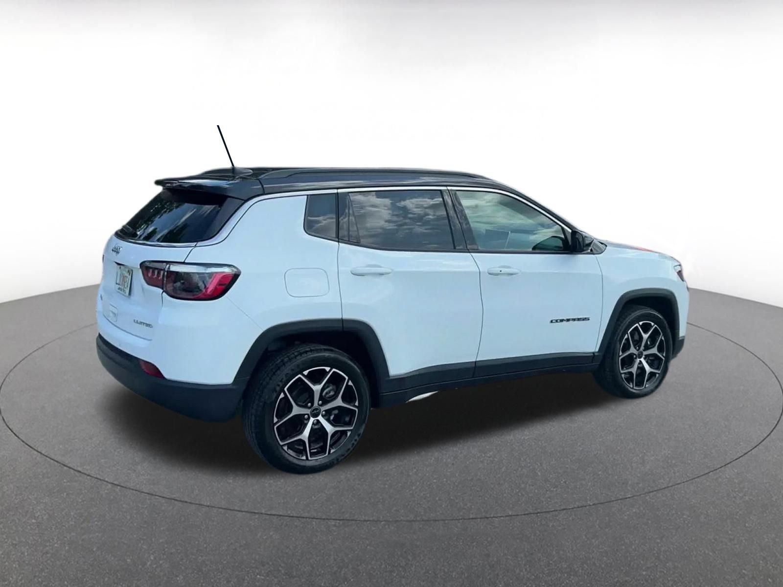 Thumbnail: 2025 Jeep Compass - 11