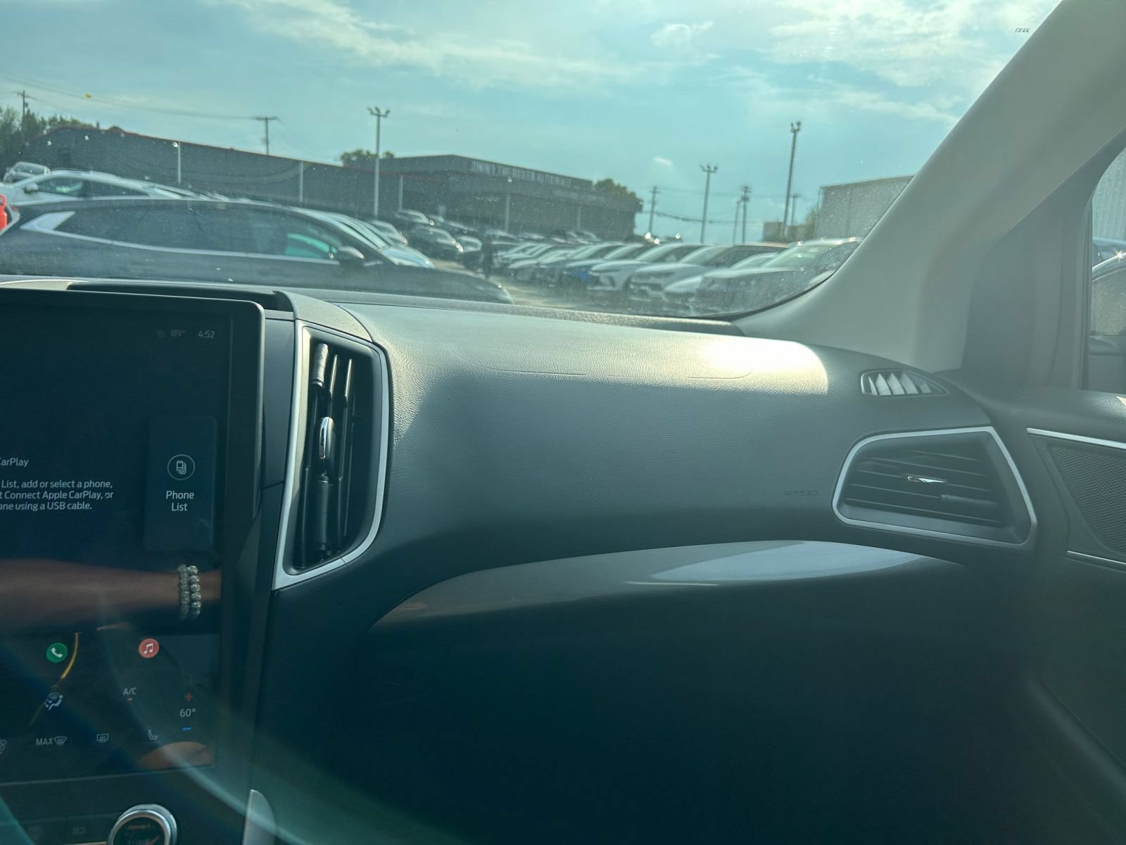 Thumbnail: 2023 Ford Edge - 29