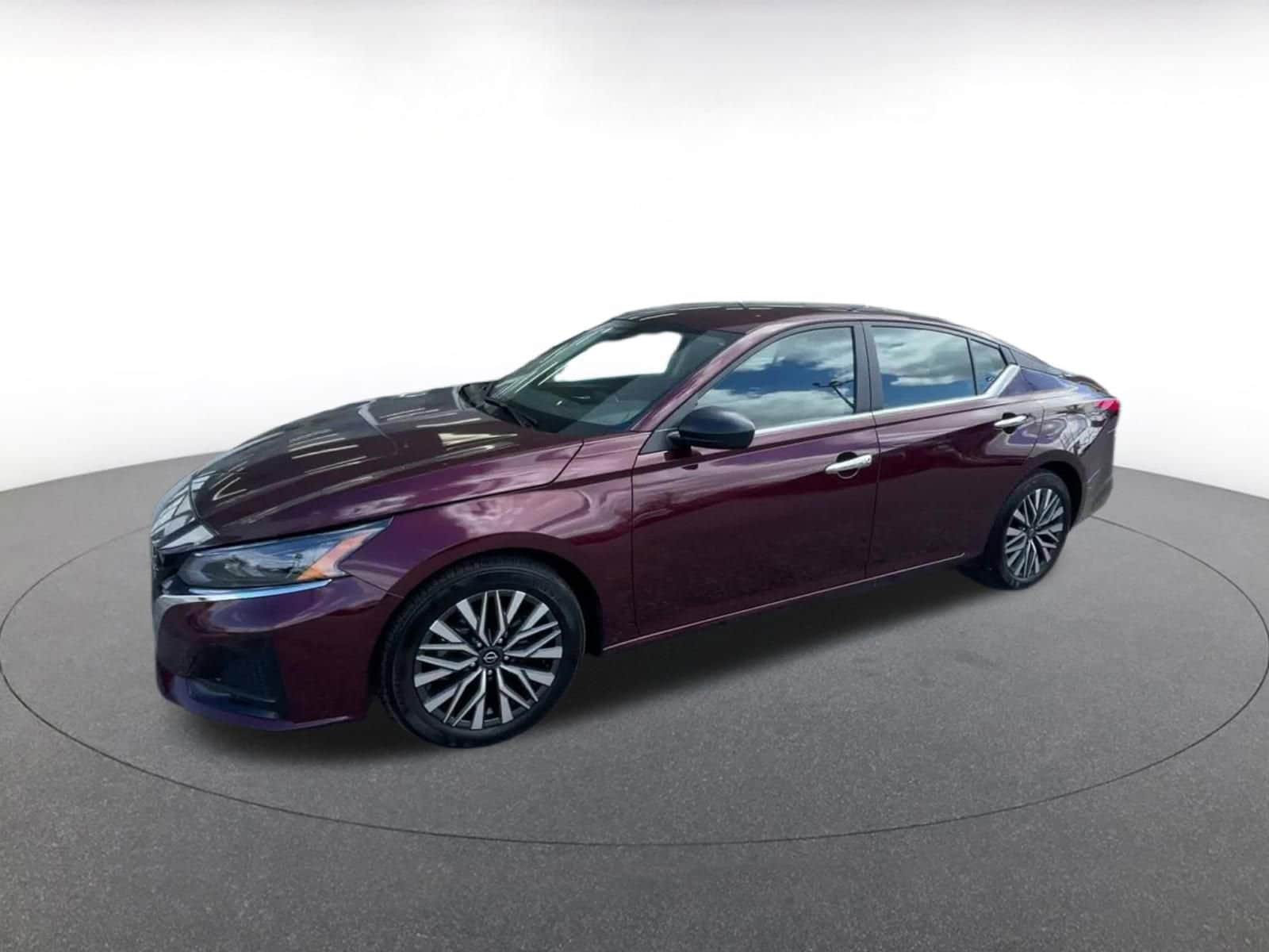 Thumbnail: 2025 Nissan Altima - 4