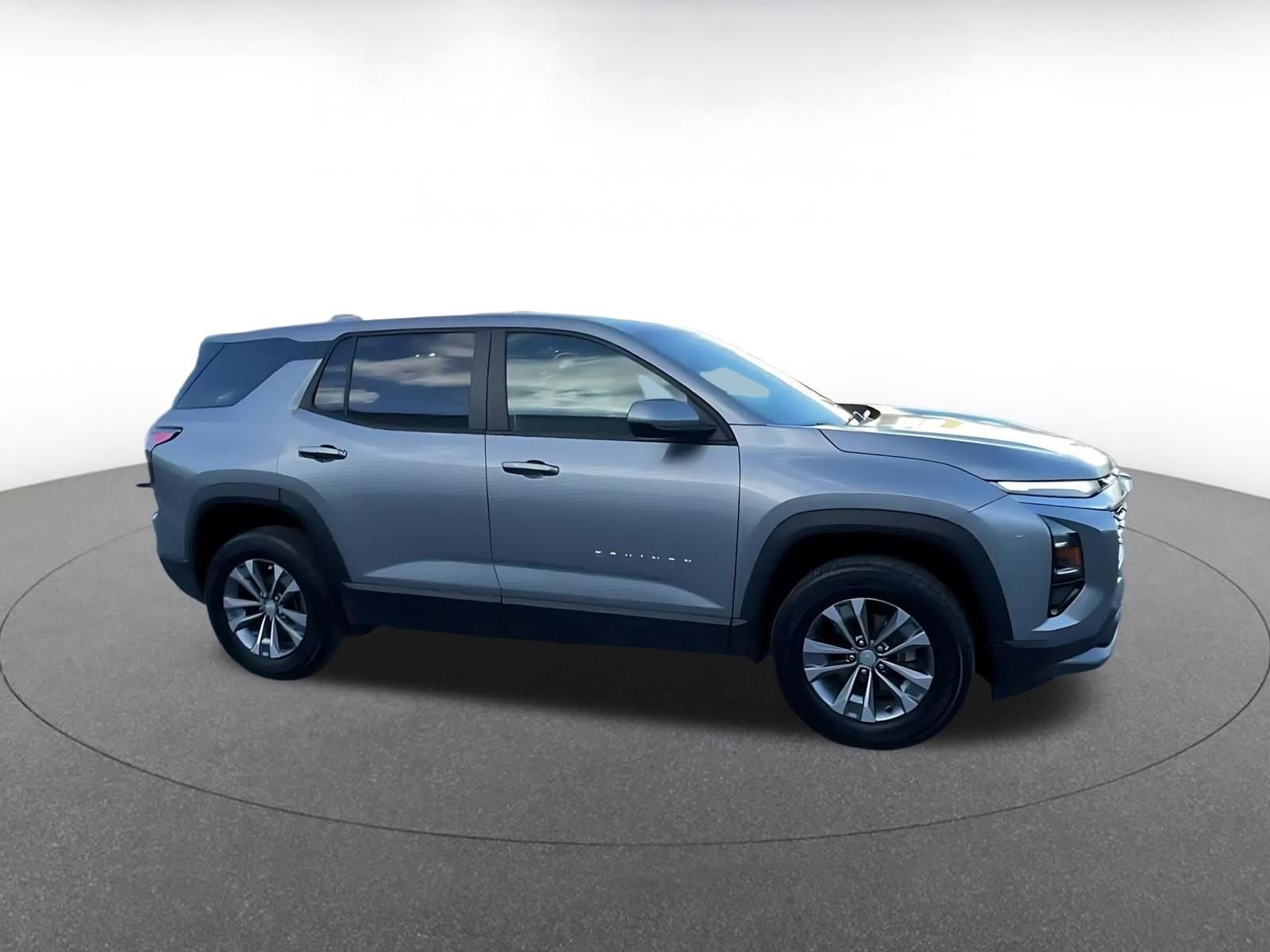 Thumbnail: 2025 Chevrolet Equinox - 2