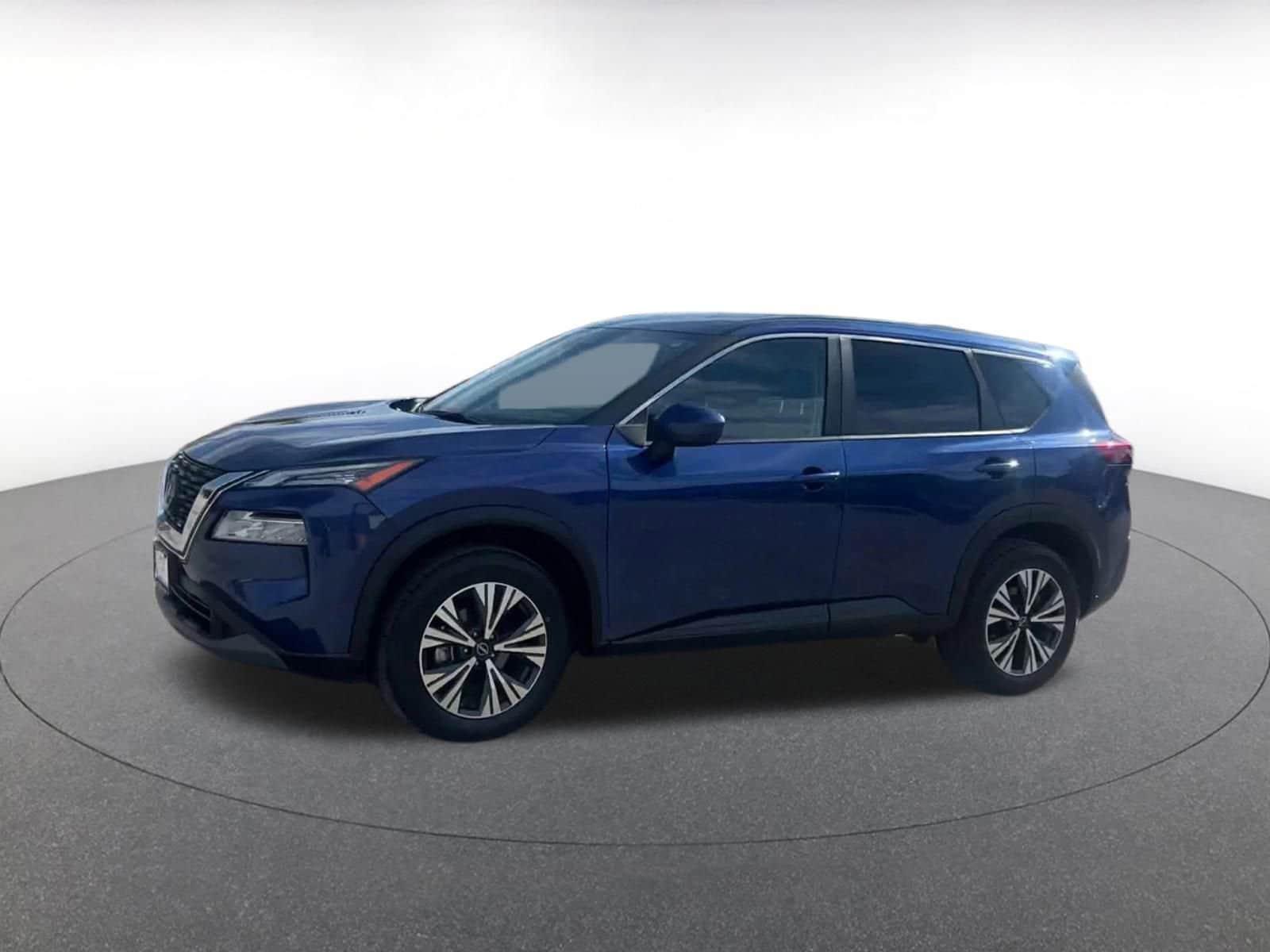 Thumbnail: 2023 Nissan Rogue - 8