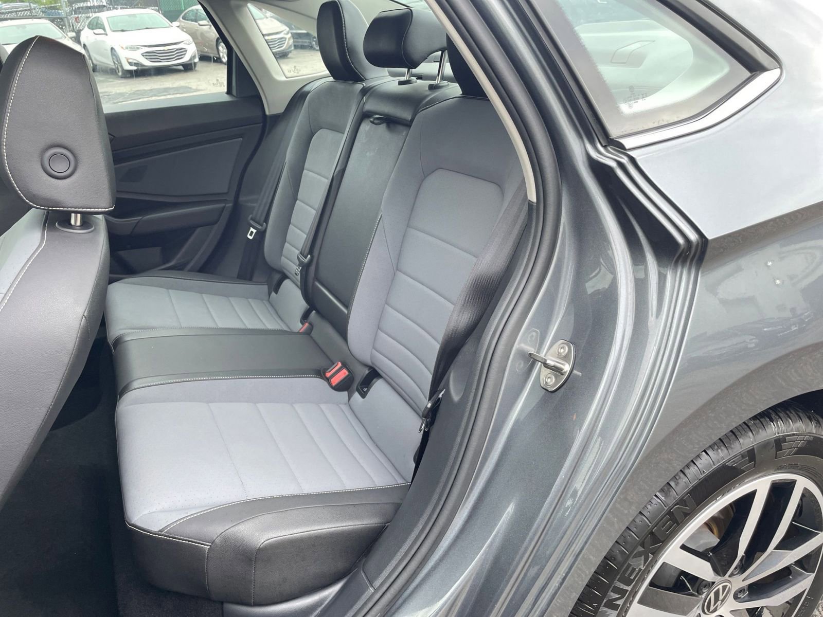 Thumbnail: 2025 Volkswagen Jetta - 24