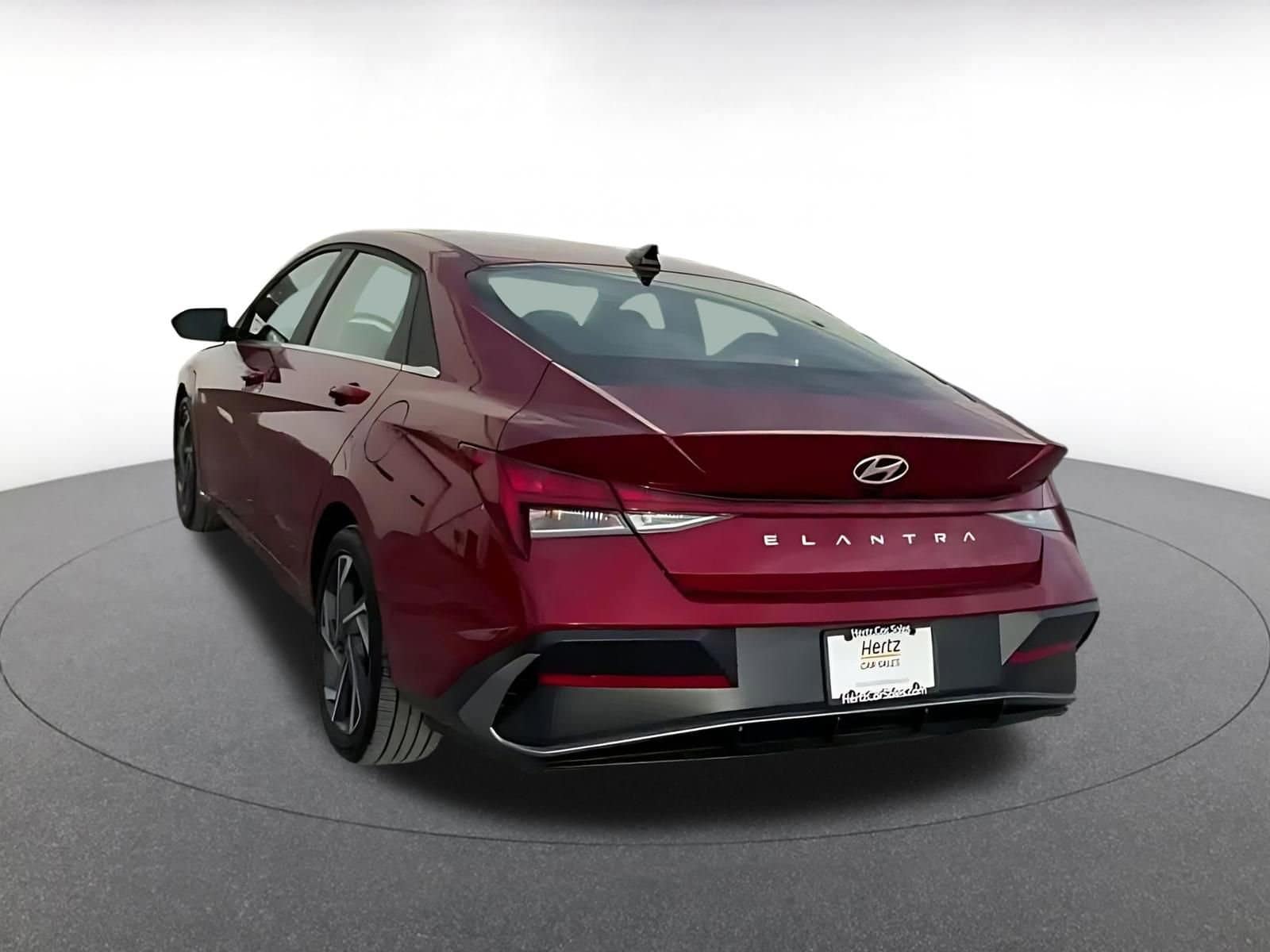 Thumbnail: 2025 Hyundai Elantra - 10