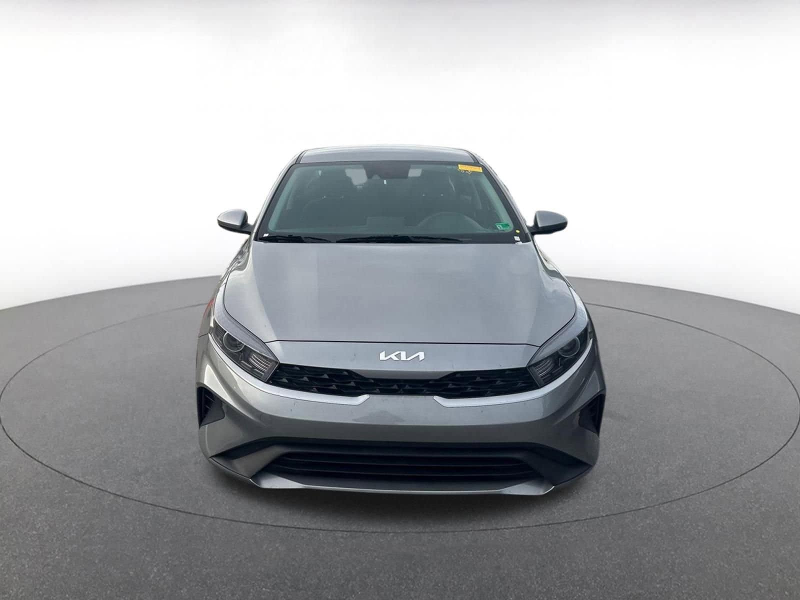 Thumbnail: 2023 Kia Forte - 2