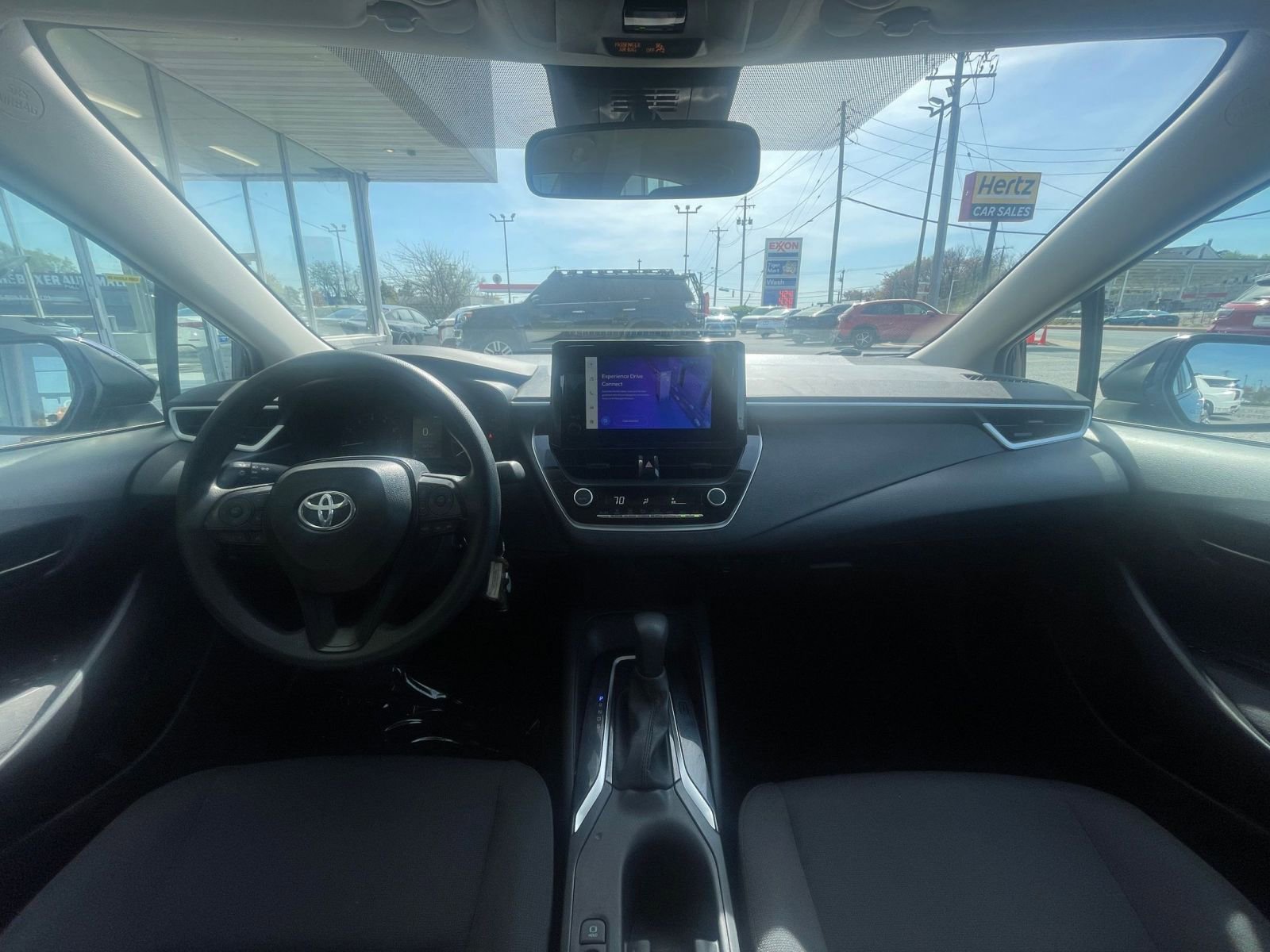 Thumbnail: 2025 Toyota Corolla - 31