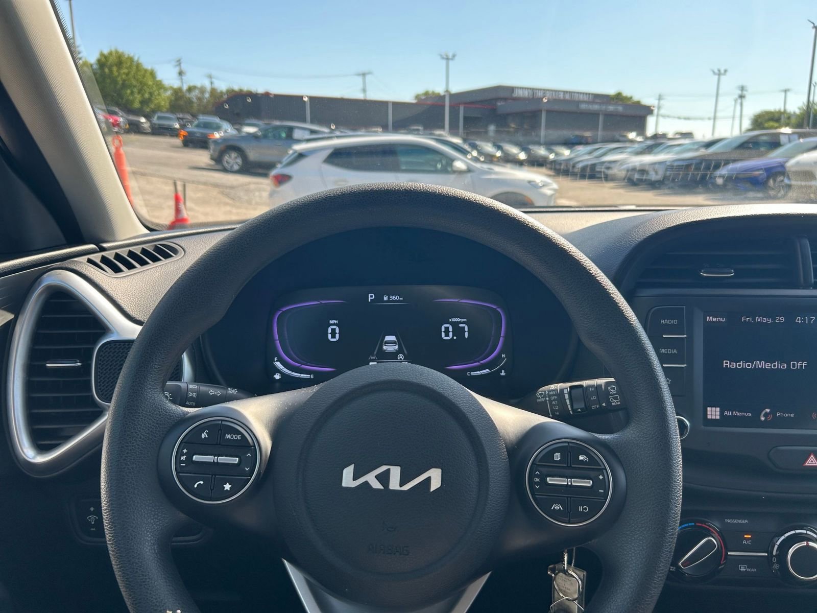 Thumbnail: 2025 Kia Soul - 29