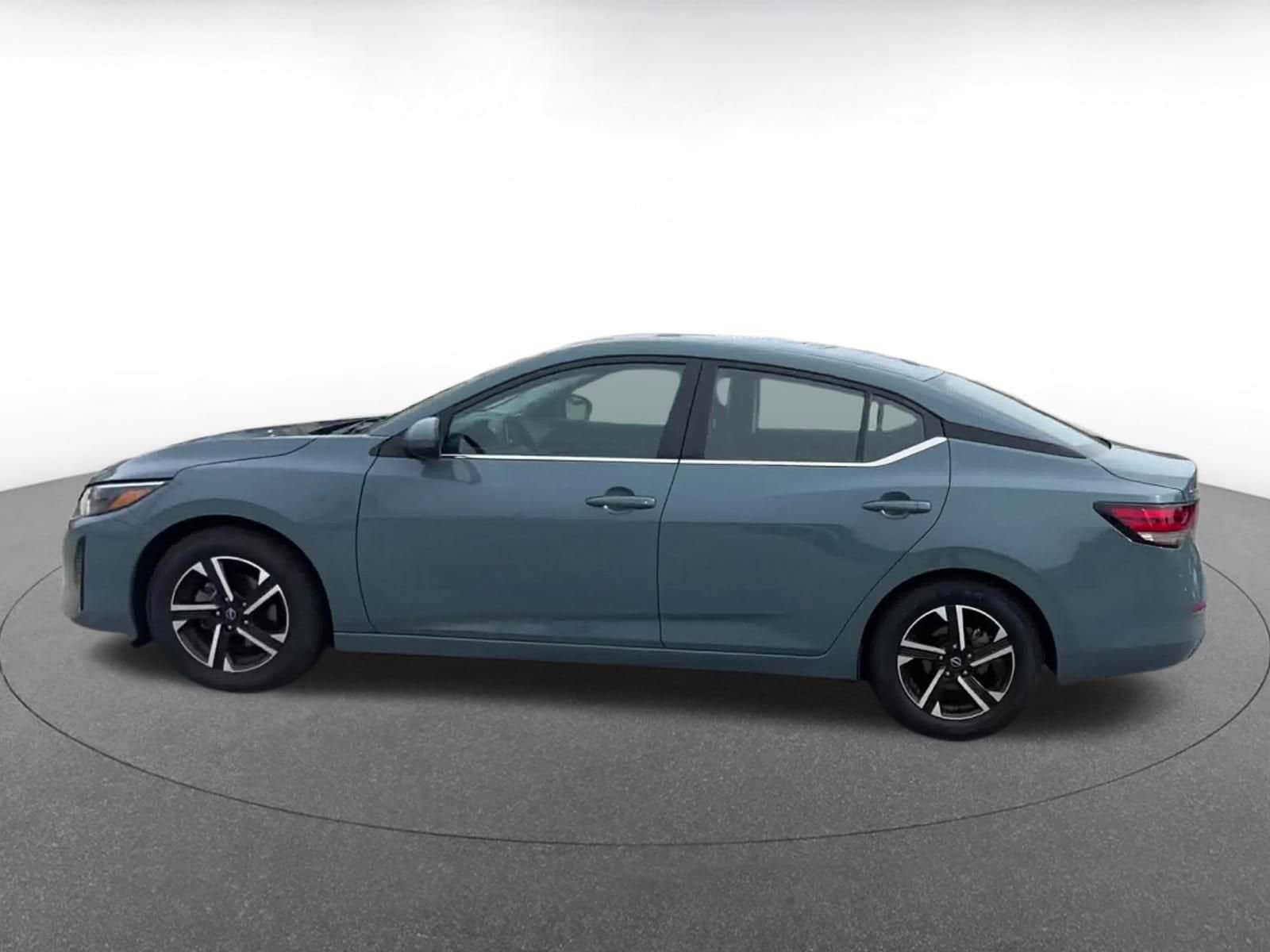 Thumbnail: 2024 Nissan Sentra - 9