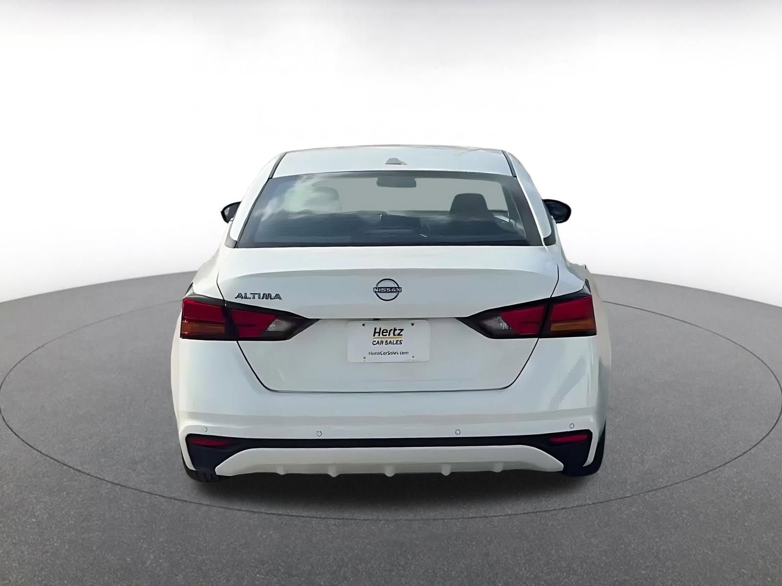 Thumbnail: 2025 Nissan Altima - 12