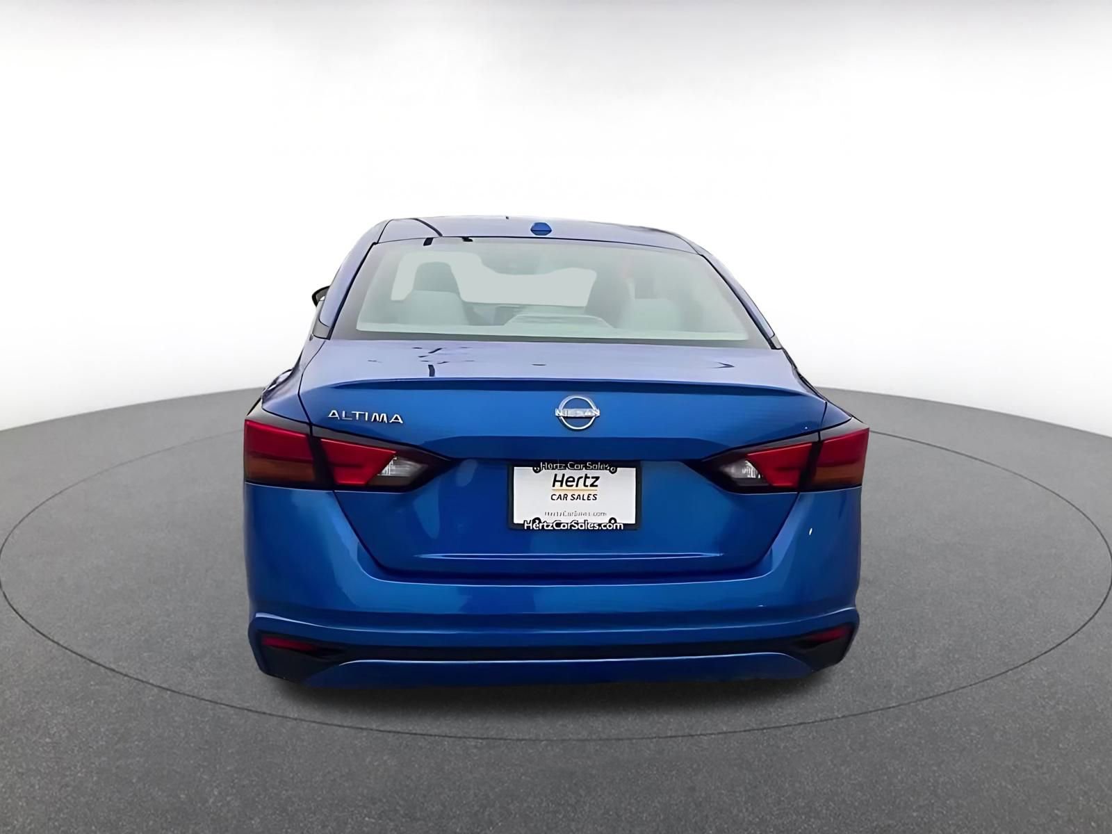 Thumbnail: 2025 Nissan Altima - 12