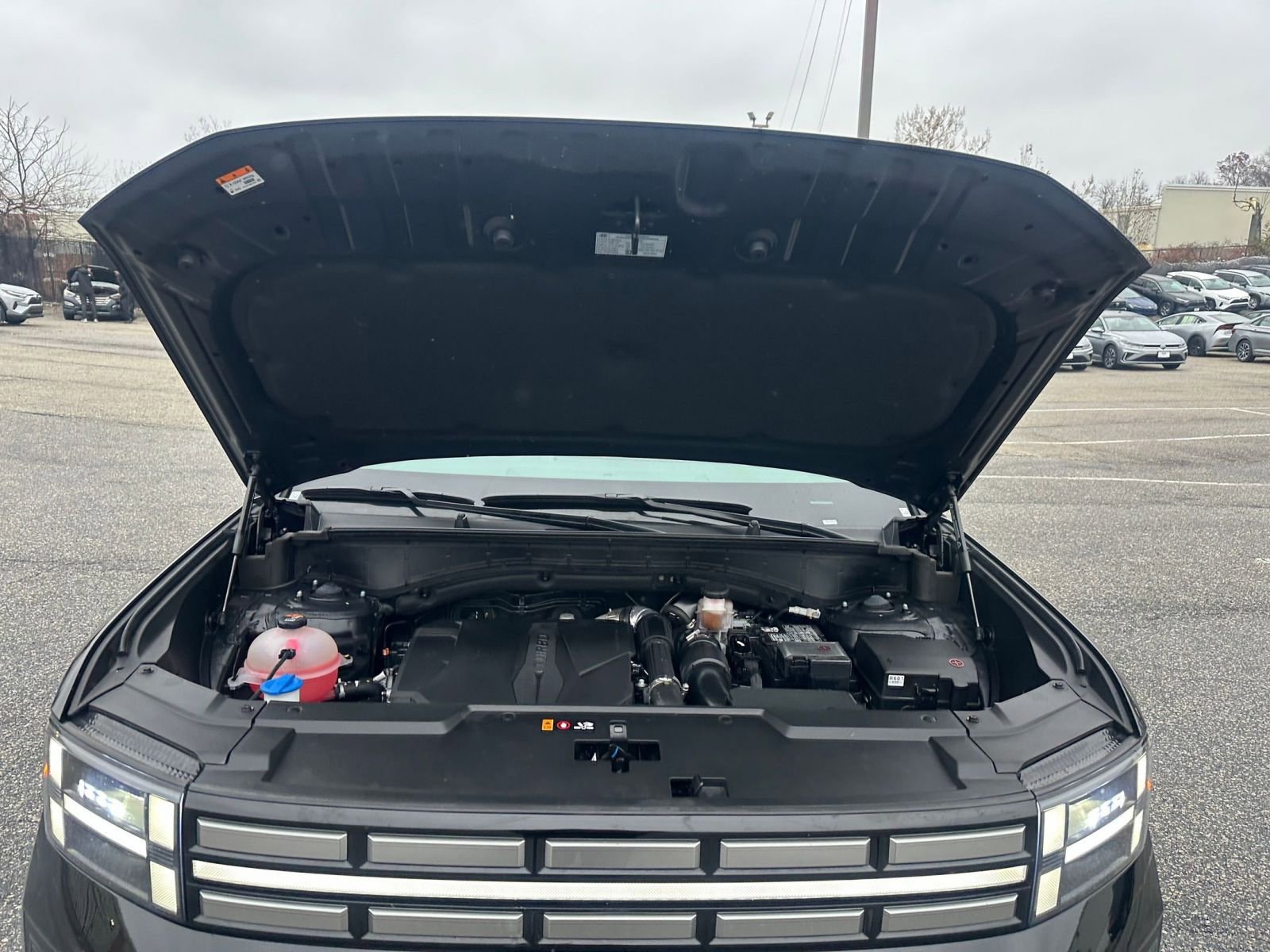 Thumbnail: 2025 Hyundai Santa Fe - 32