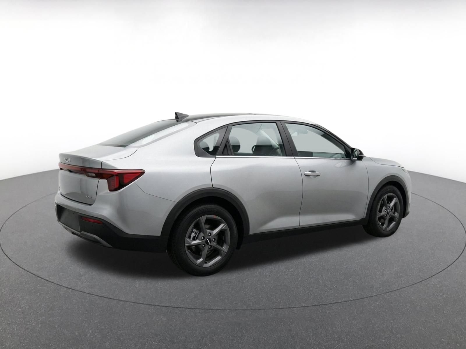 Thumbnail: 2025 Kia K4 - 9