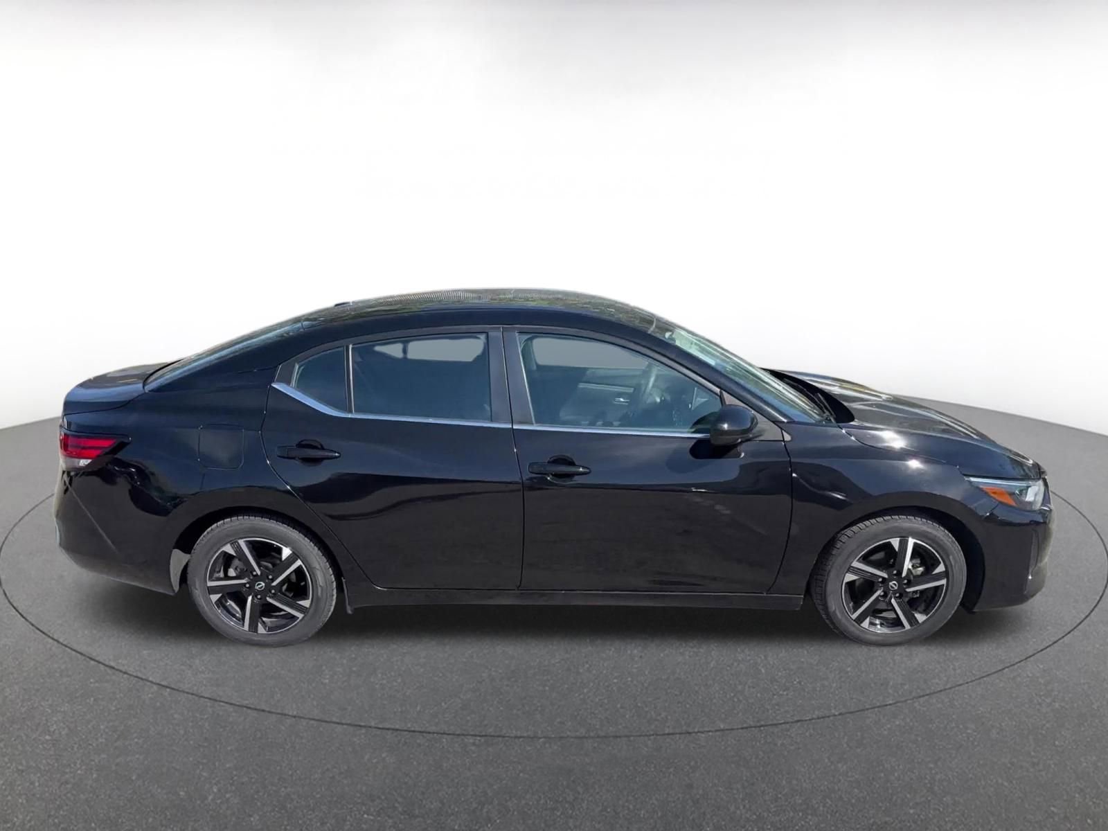 Thumbnail: 2024 Nissan Sentra - 16