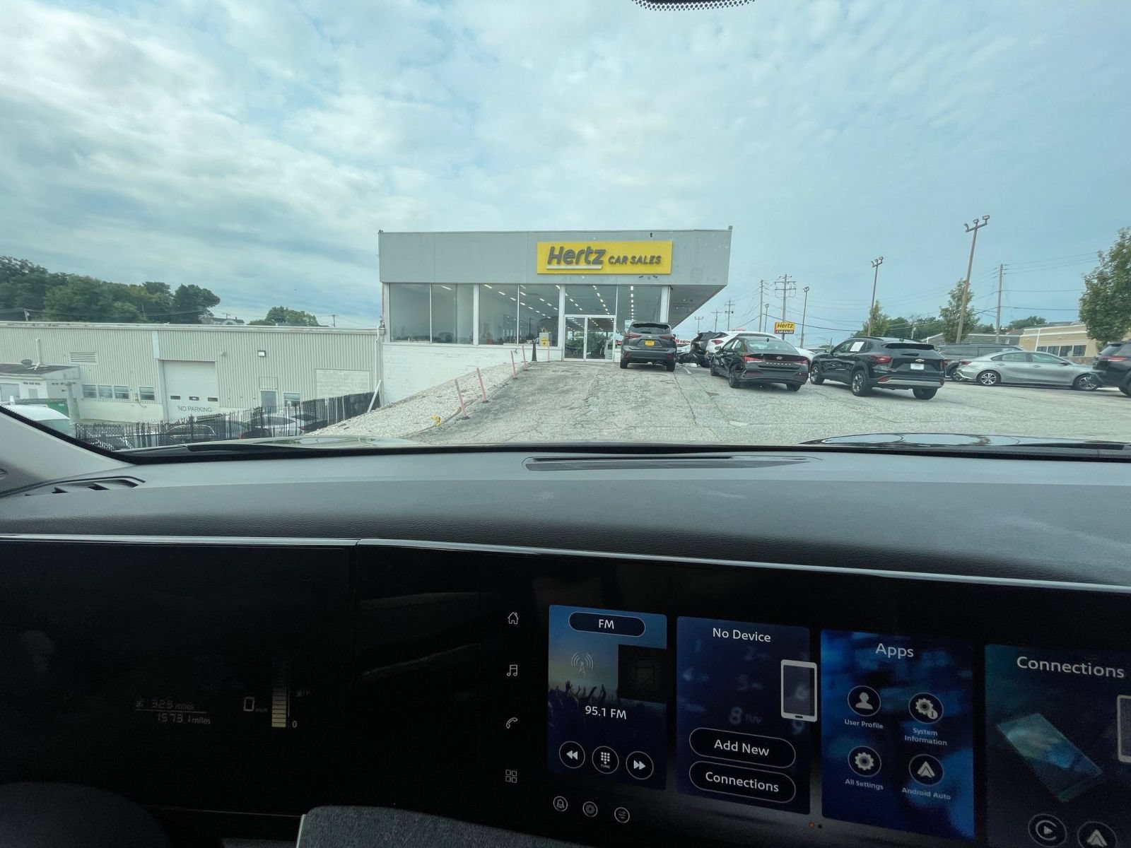 Thumbnail: 2026 Nissan Kicks - 29