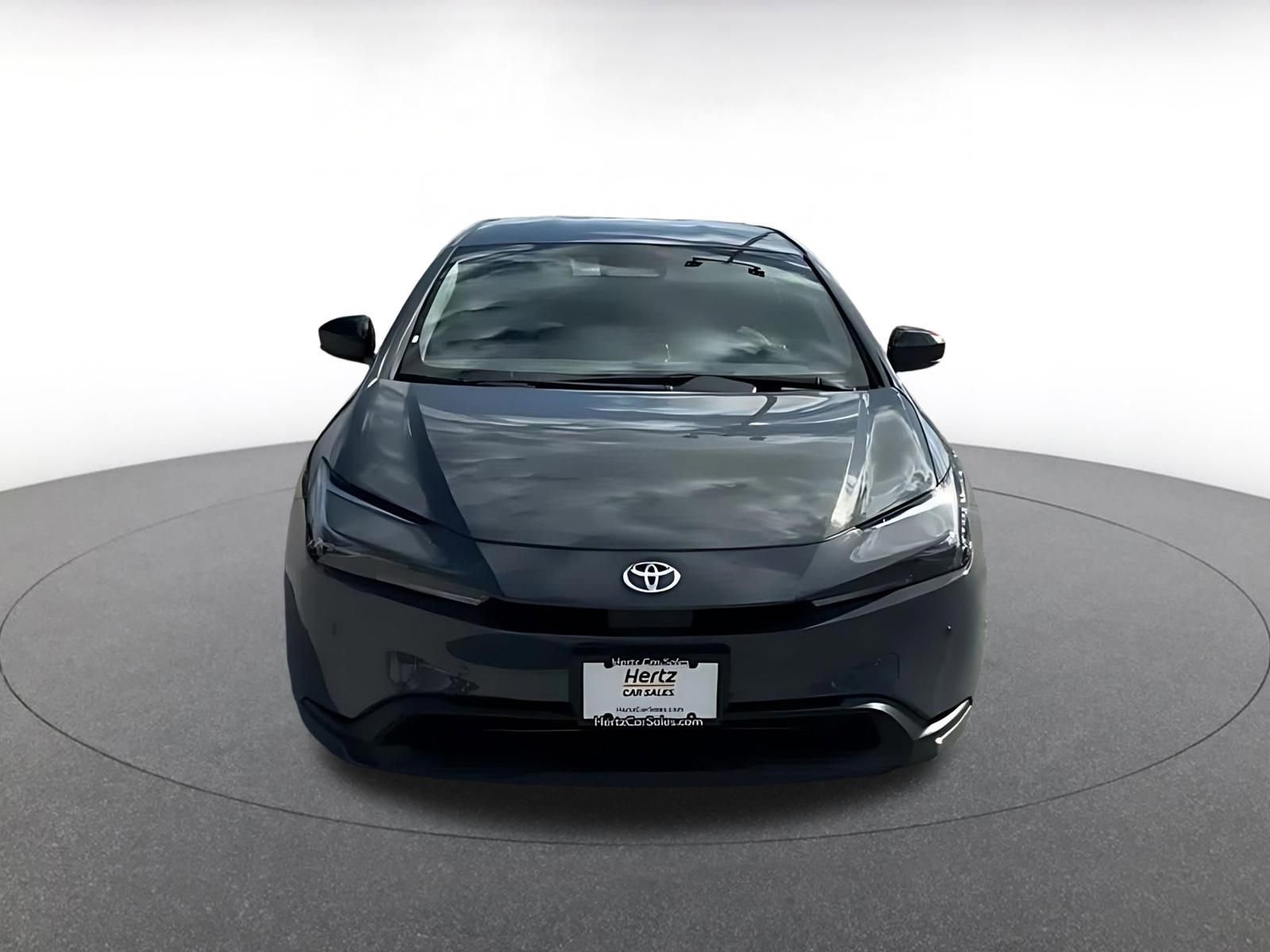 Thumbnail: 2025 Toyota Prius - 4