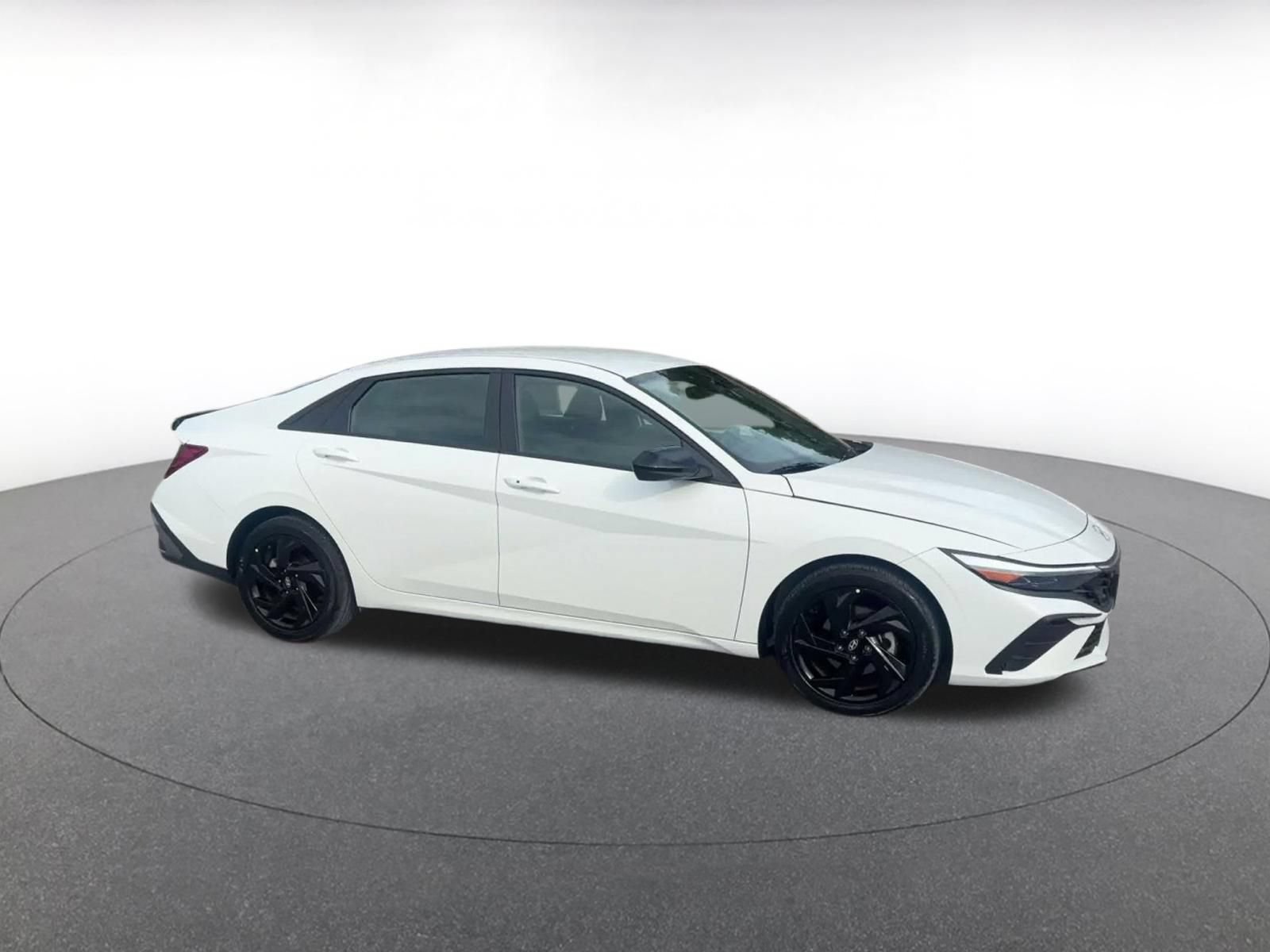 Thumbnail: 2026 Hyundai Elantra - 2
