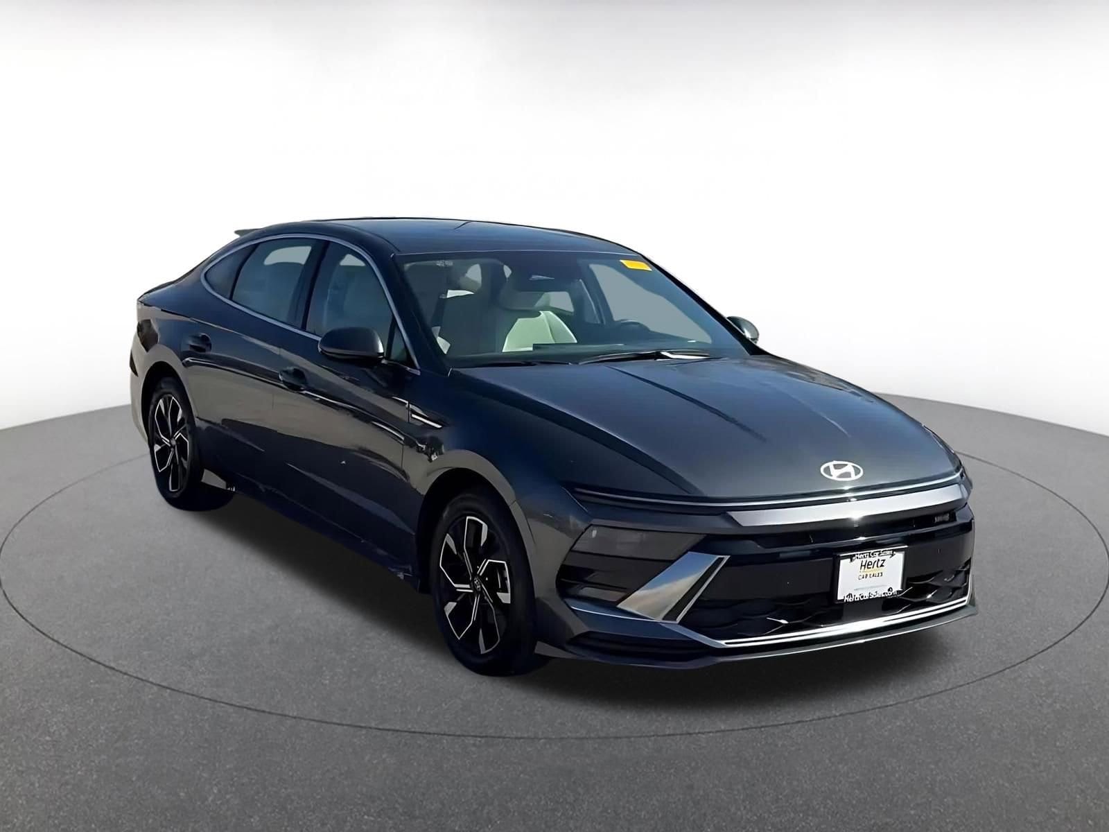 Thumbnail: 2025 Hyundai Sonata - 3