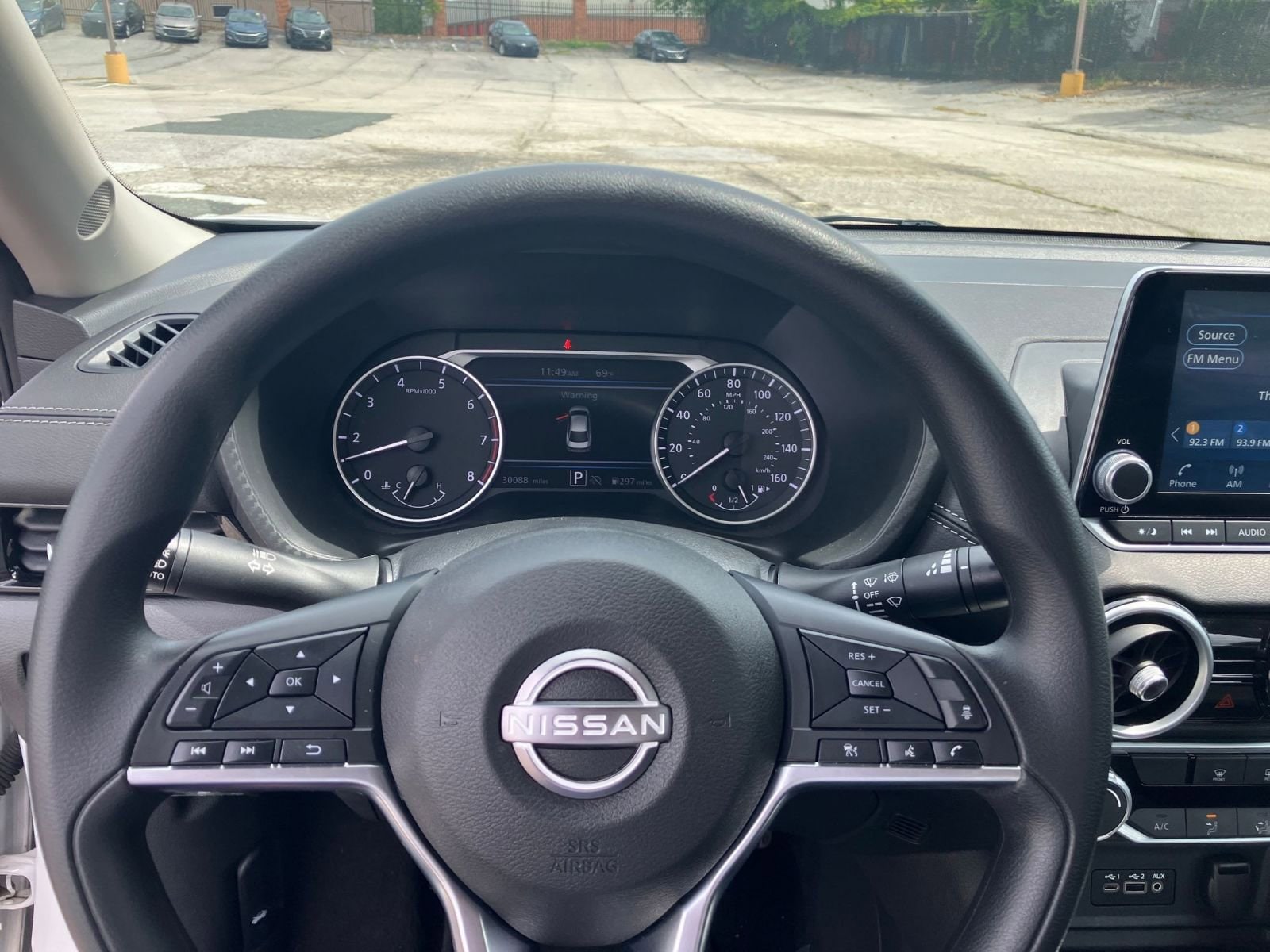 Thumbnail: 2024 Nissan Sentra - 32