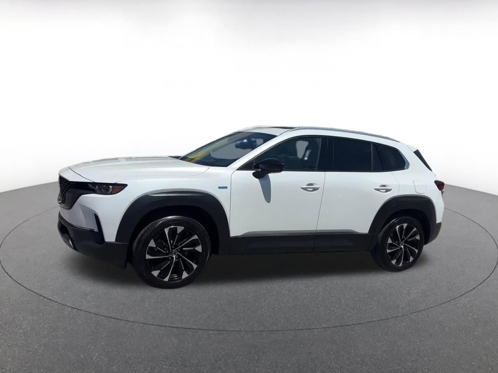 Thumbnail: 2025 Mazda CX-50 - 8