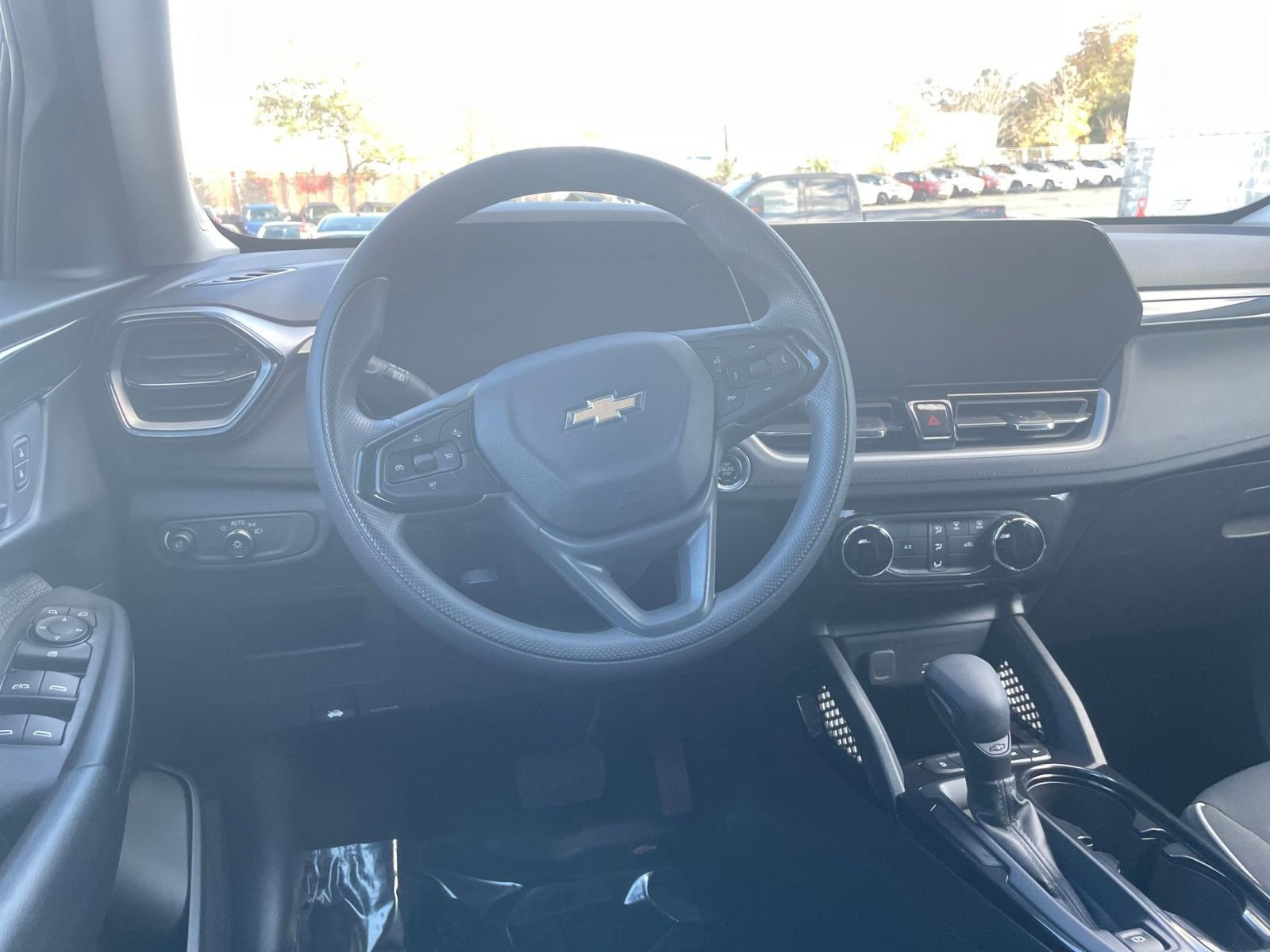 Thumbnail: 2025 Chevrolet TrailBlazer - 32