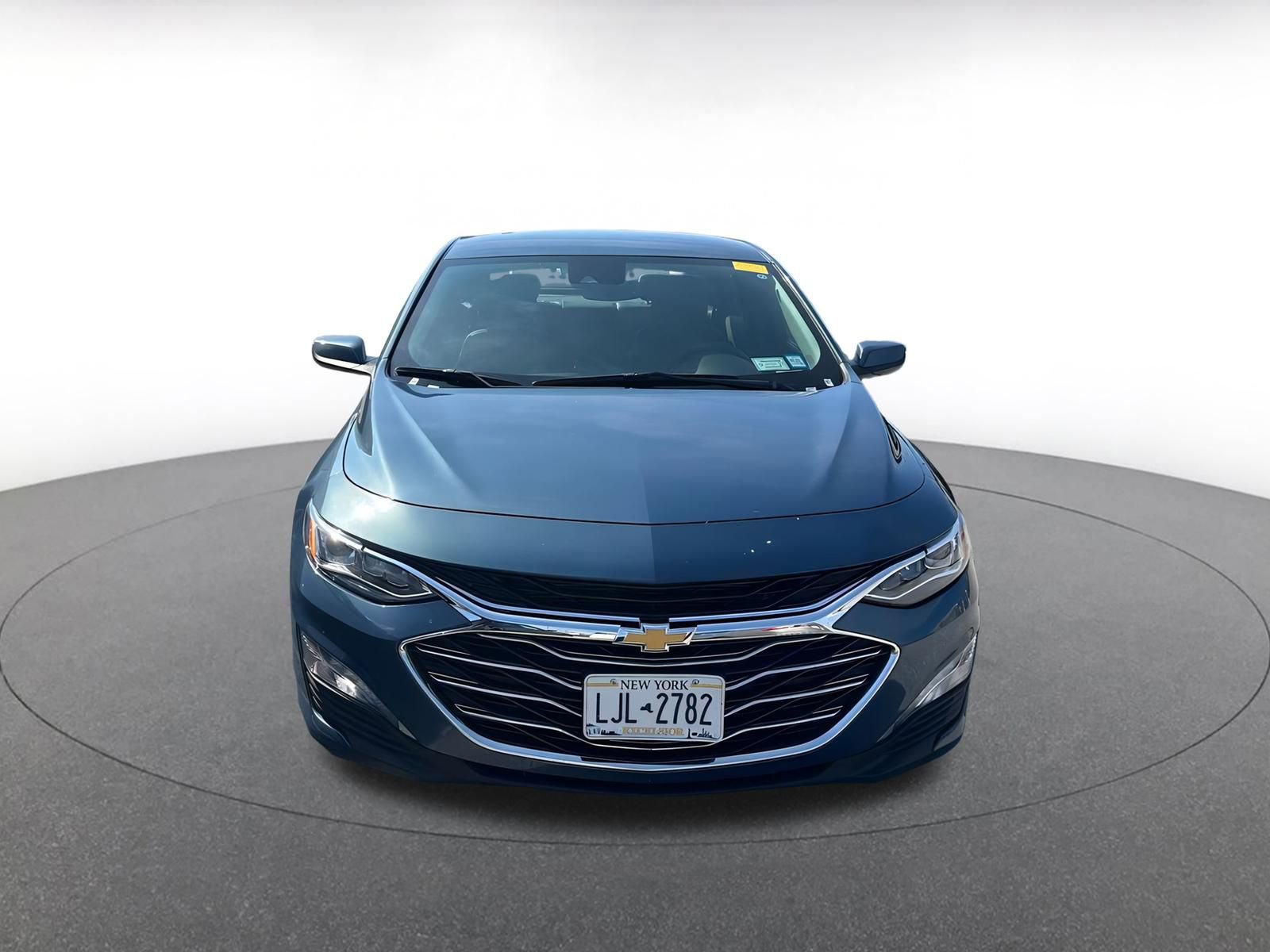 Thumbnail: 2024 Chevrolet Malibu - 2