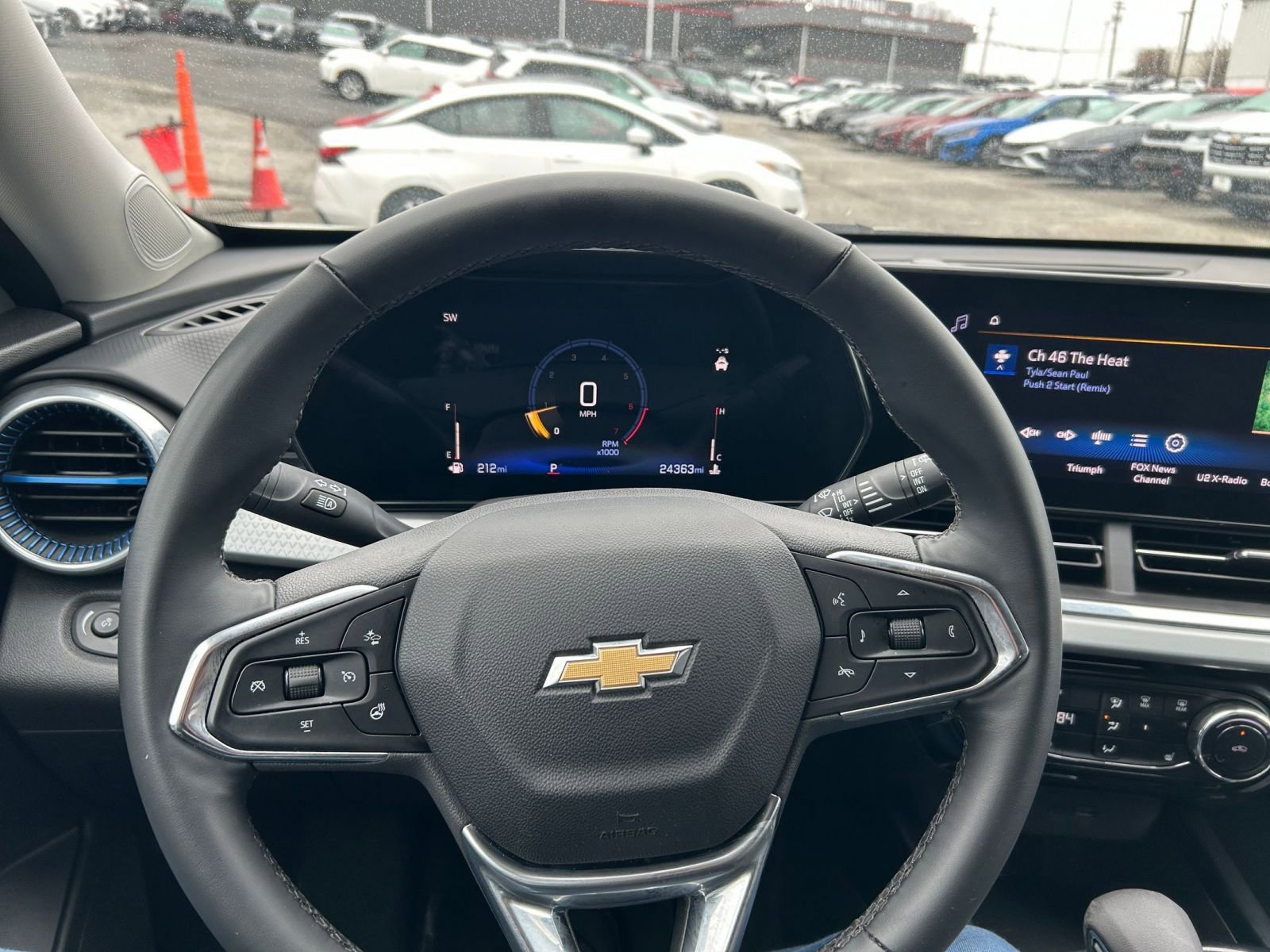 Thumbnail: 2025 Chevrolet Trax - 29