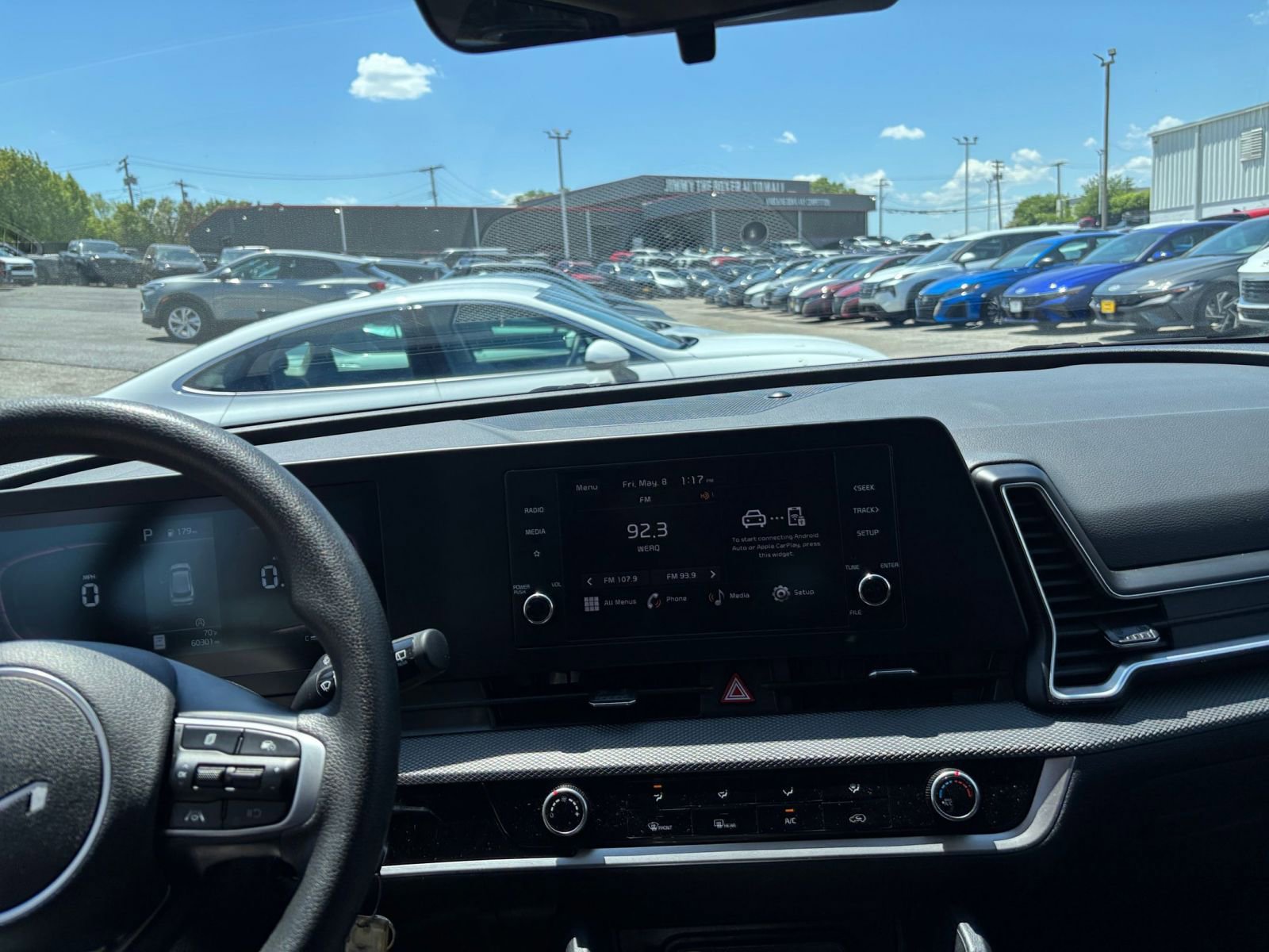 Thumbnail: 2024 Kia Sportage - 32