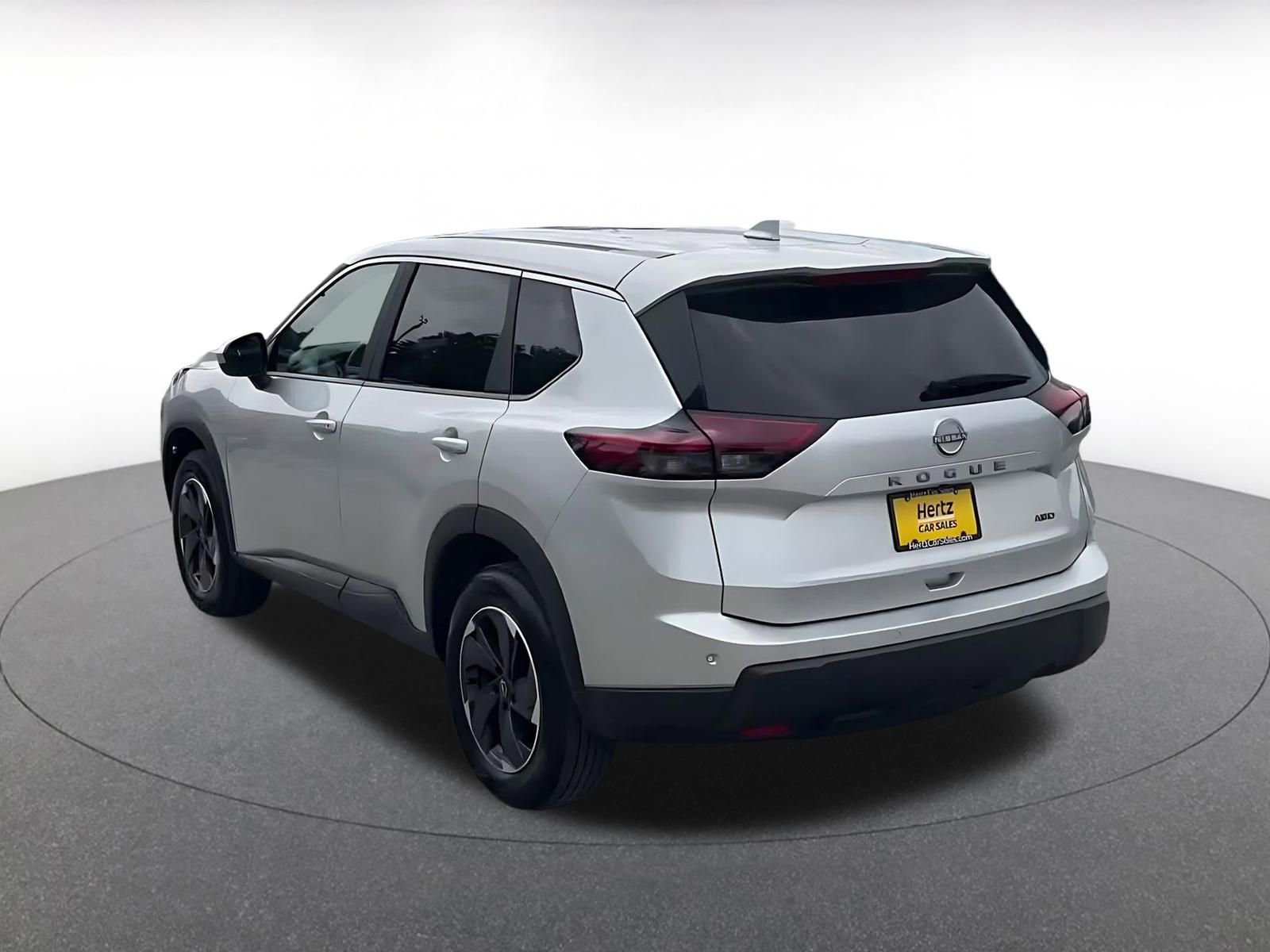 Thumbnail: 2025 Nissan Rogue - 11