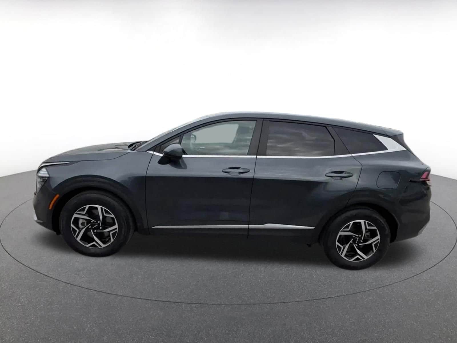 Thumbnail: 2025 Kia Sportage - 9