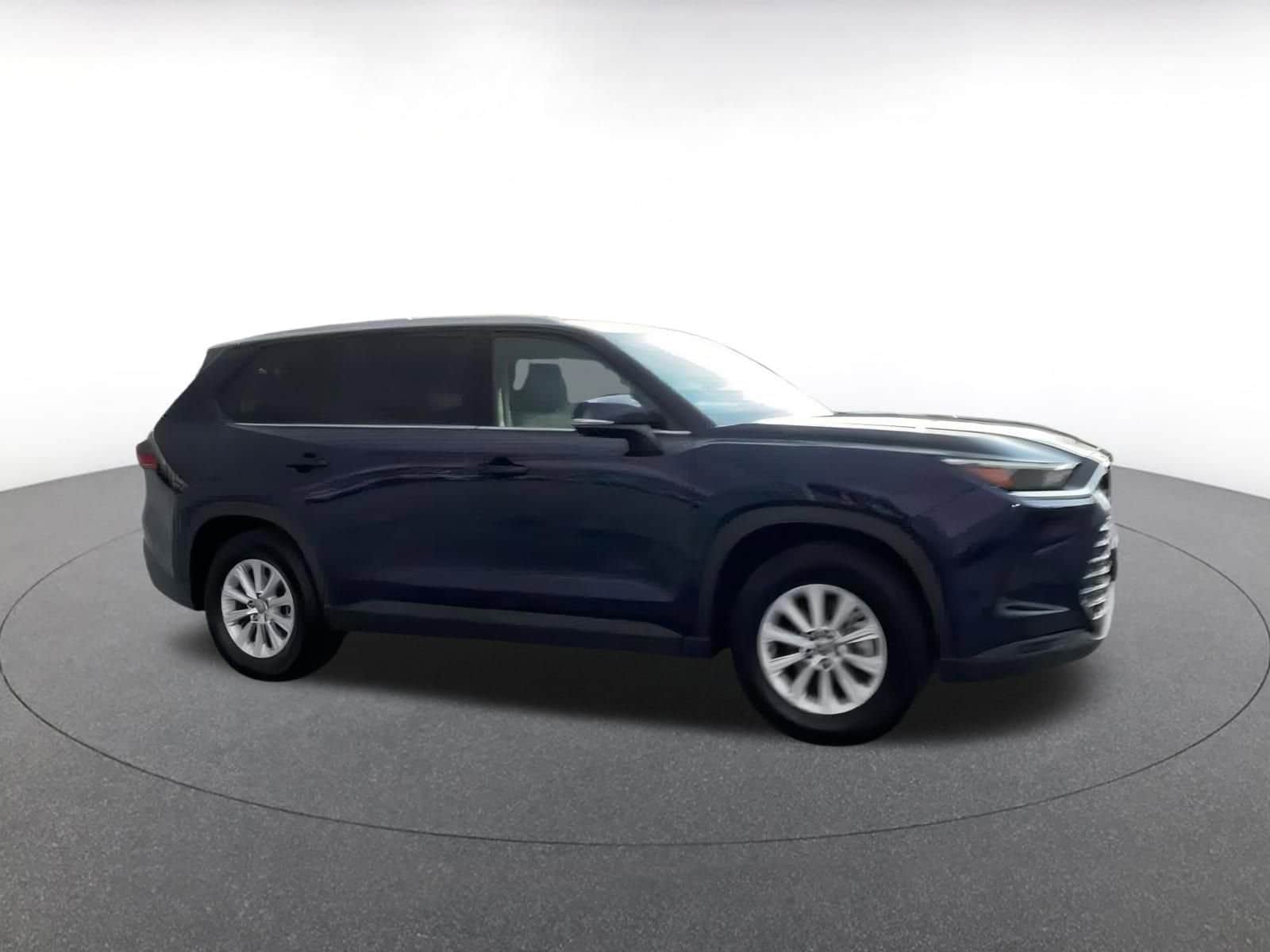 Thumbnail: 2025 Toyota Grand Highlander - 2