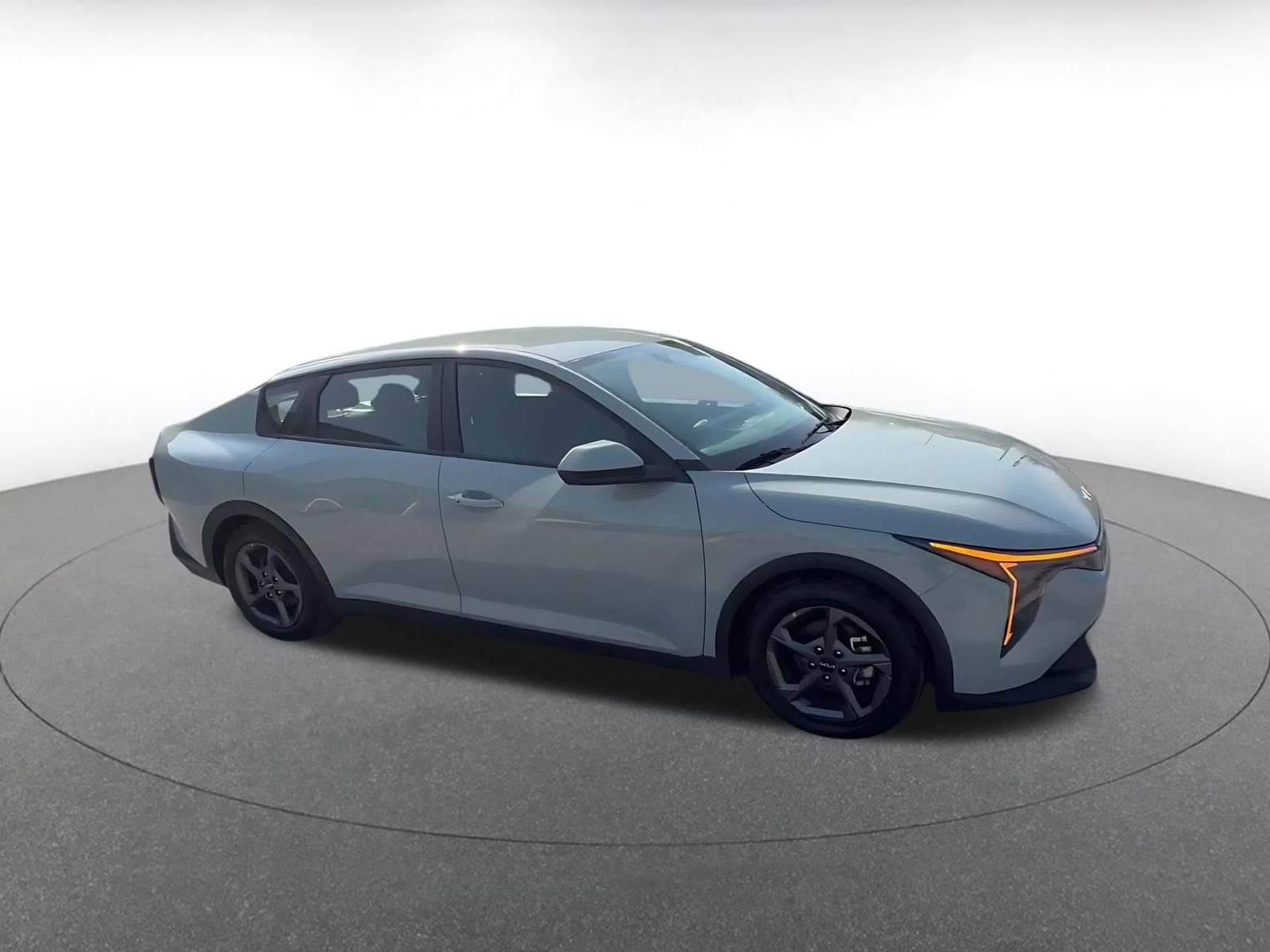 Thumbnail: 2025 Kia K4 - 2