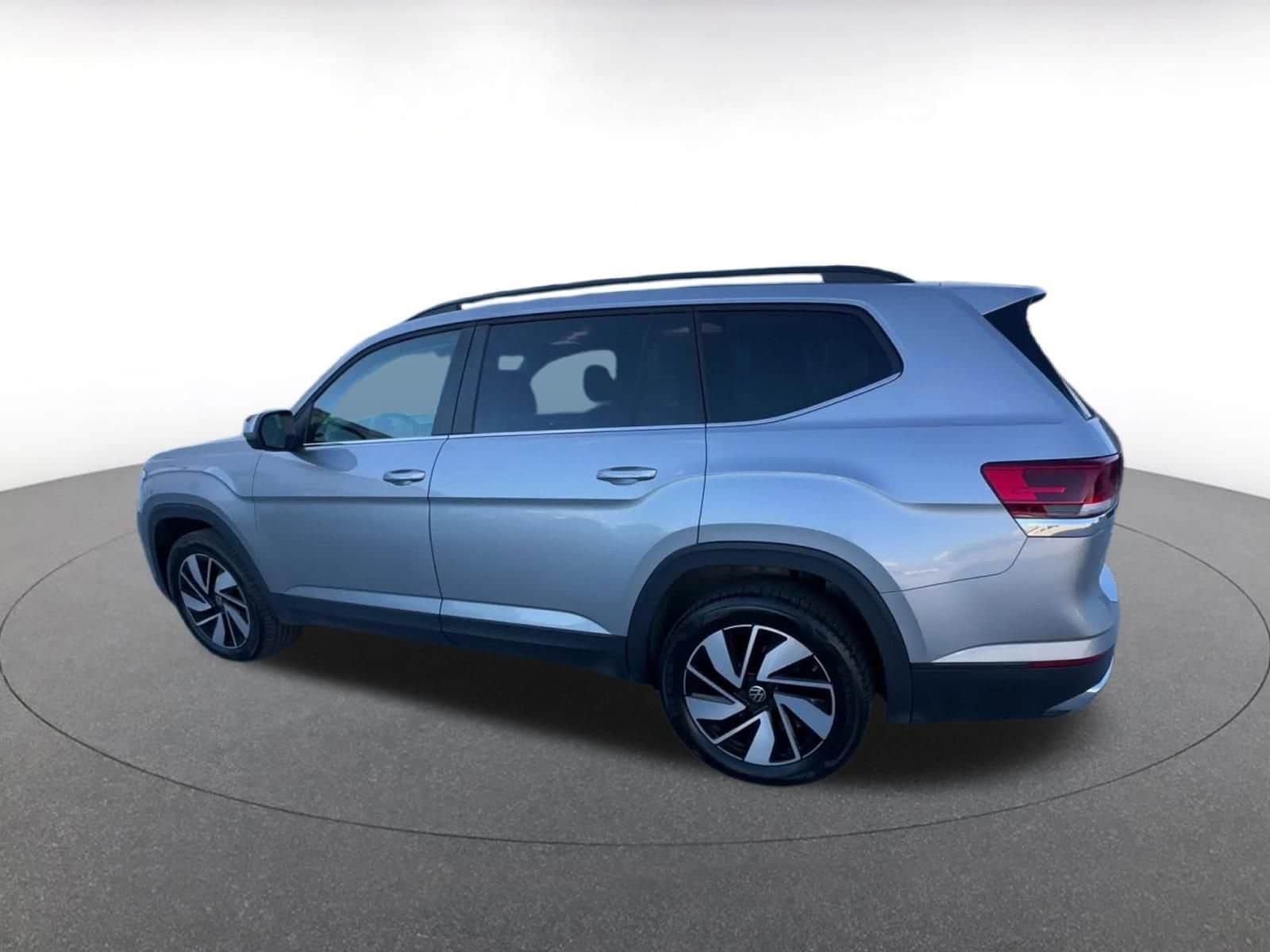 Thumbnail: 2025 Volkswagen Atlas - 10