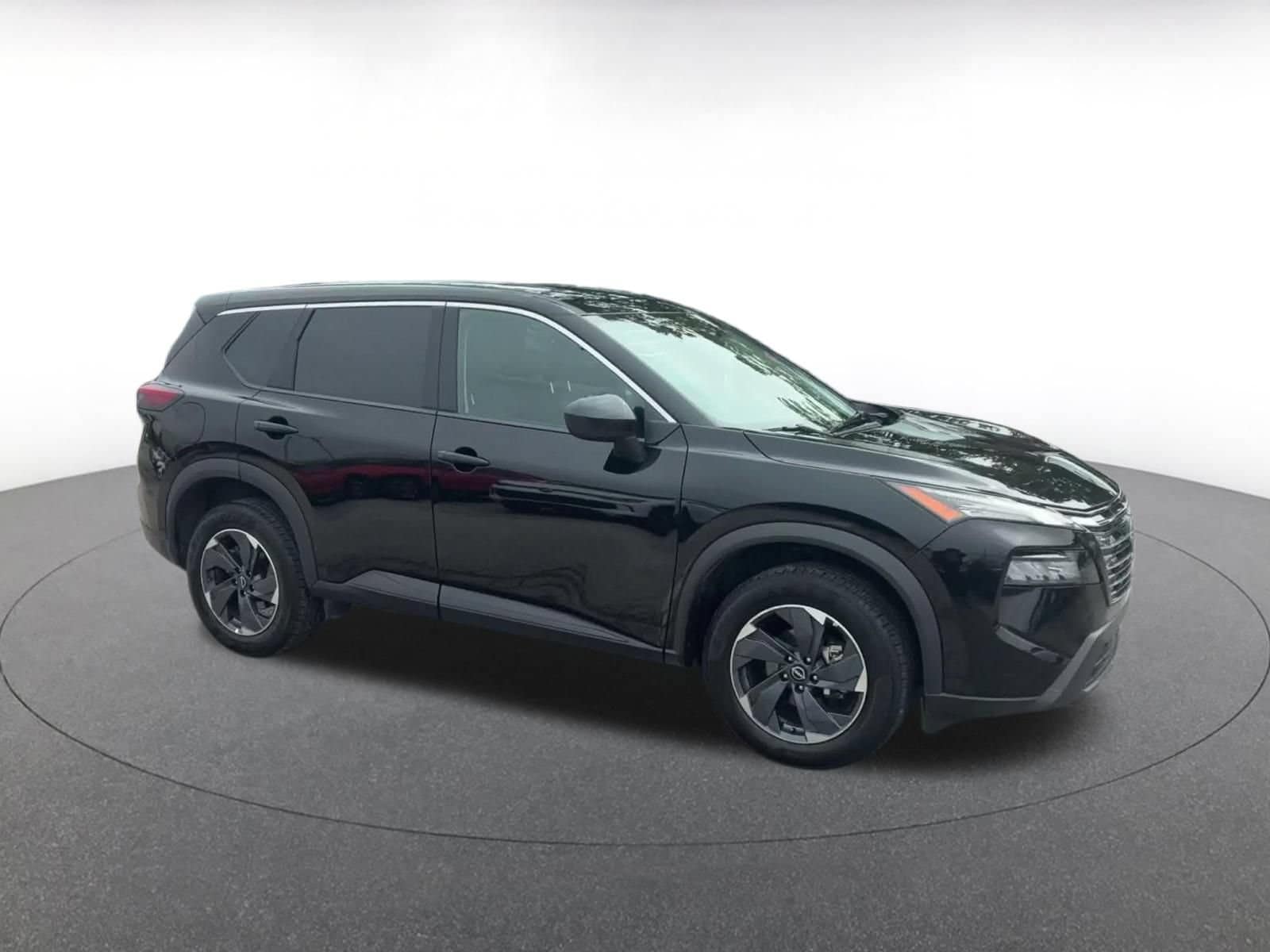Thumbnail: 2025 Nissan Rogue - 2